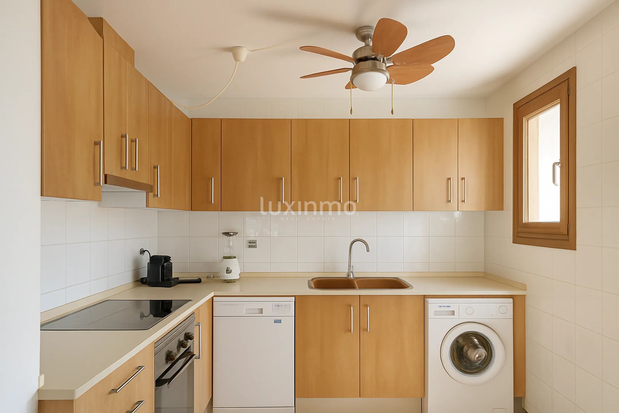 Charming semi-detached house with sea views in Cala Tarida — photo 14