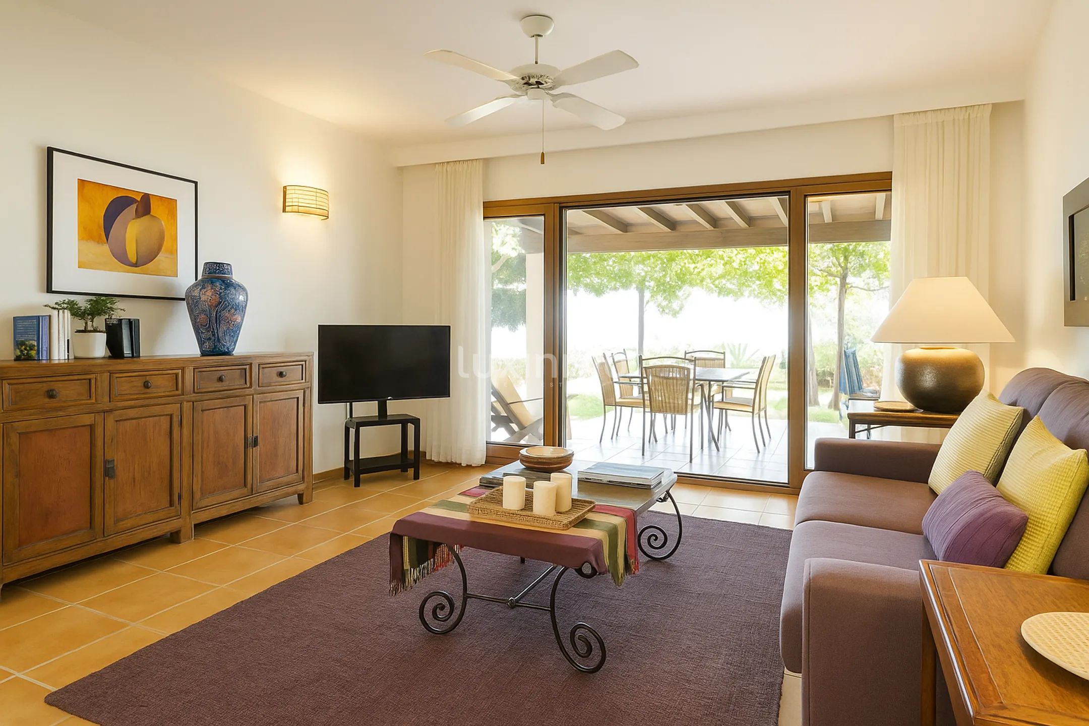 Charming semi-detached house with sea views in Cala Tarida — photo 10