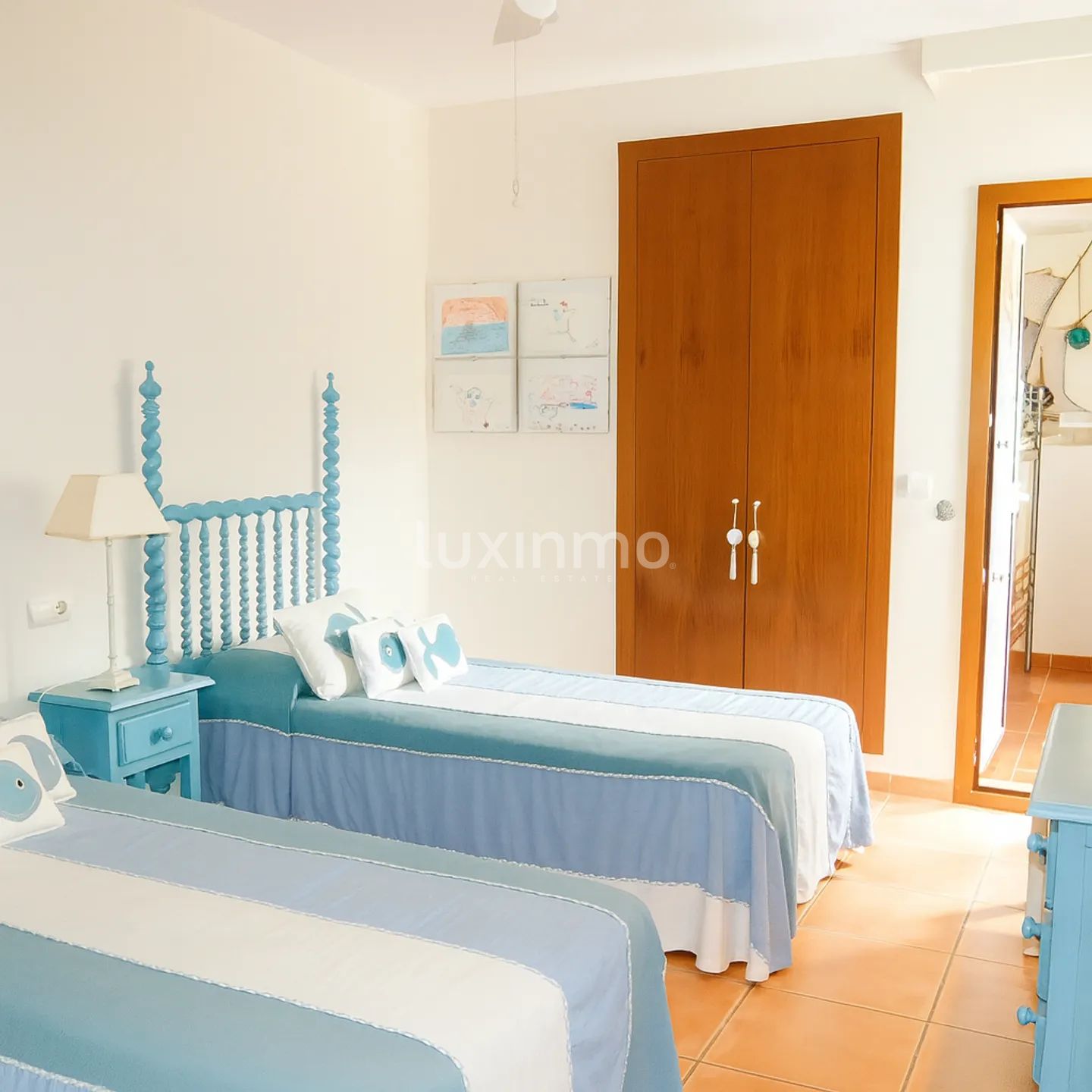Charming semi-detached house with sea views in Cala Tarida — photo 20