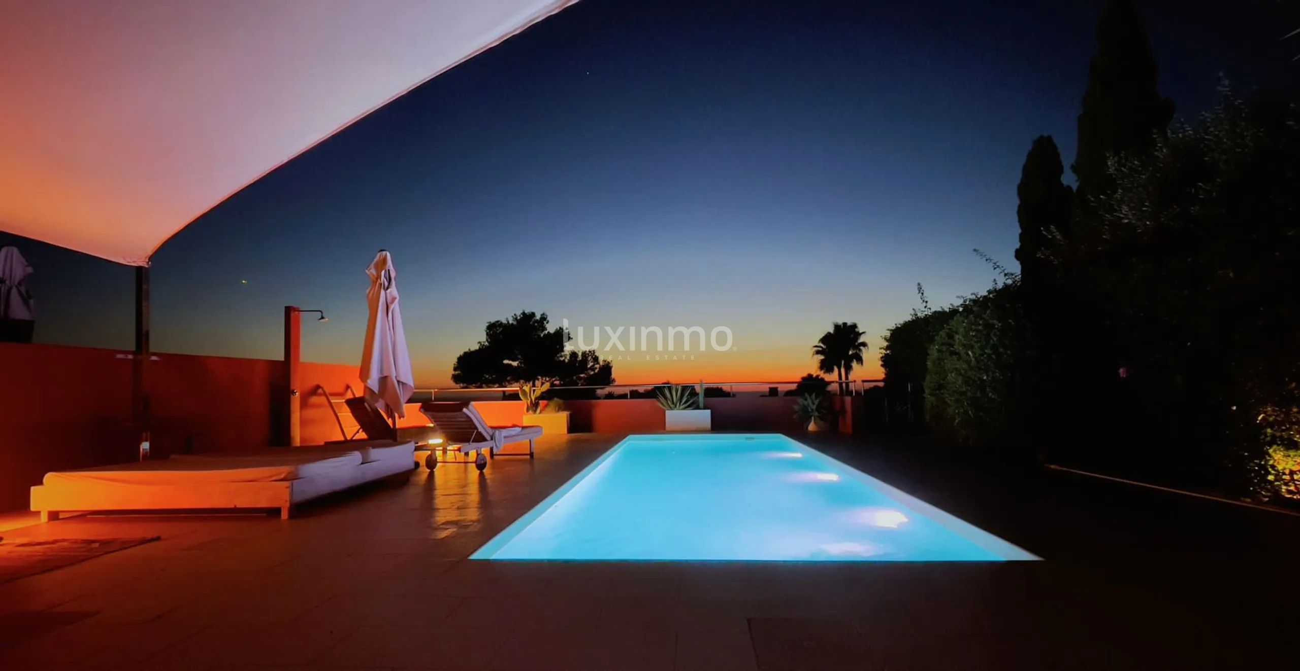 Charming mediterranean semi-detached house with sunset views in Cala Tarida — photo 2