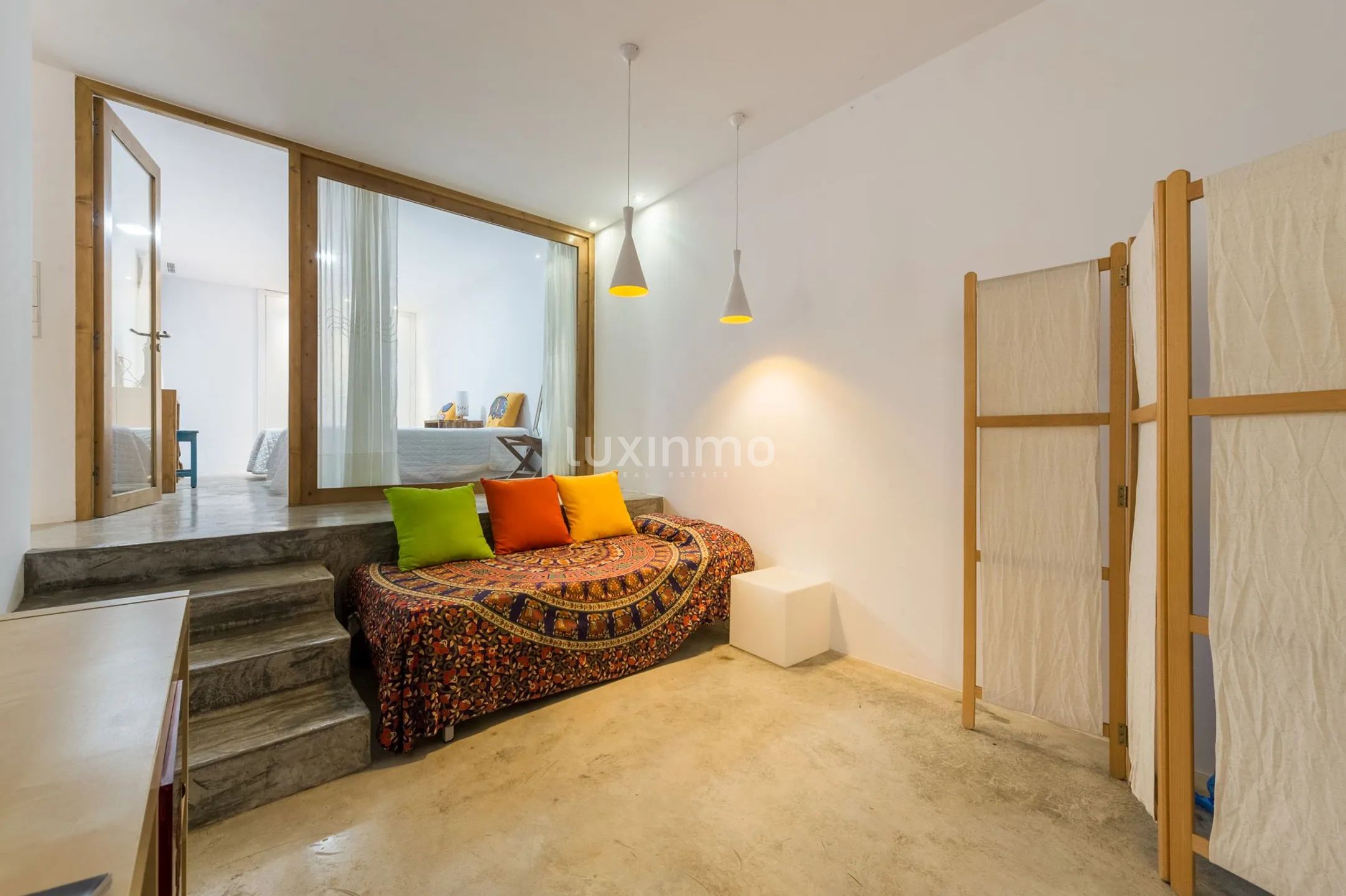 Charming mediterranean semi-detached house with sunset views in Cala Tarida — photo 21