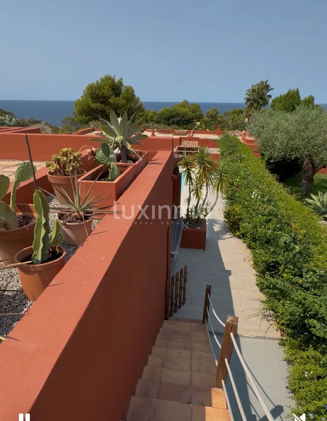 Charming mediterranean semi-detached house with sunset views in Cala Tarida — photo 7