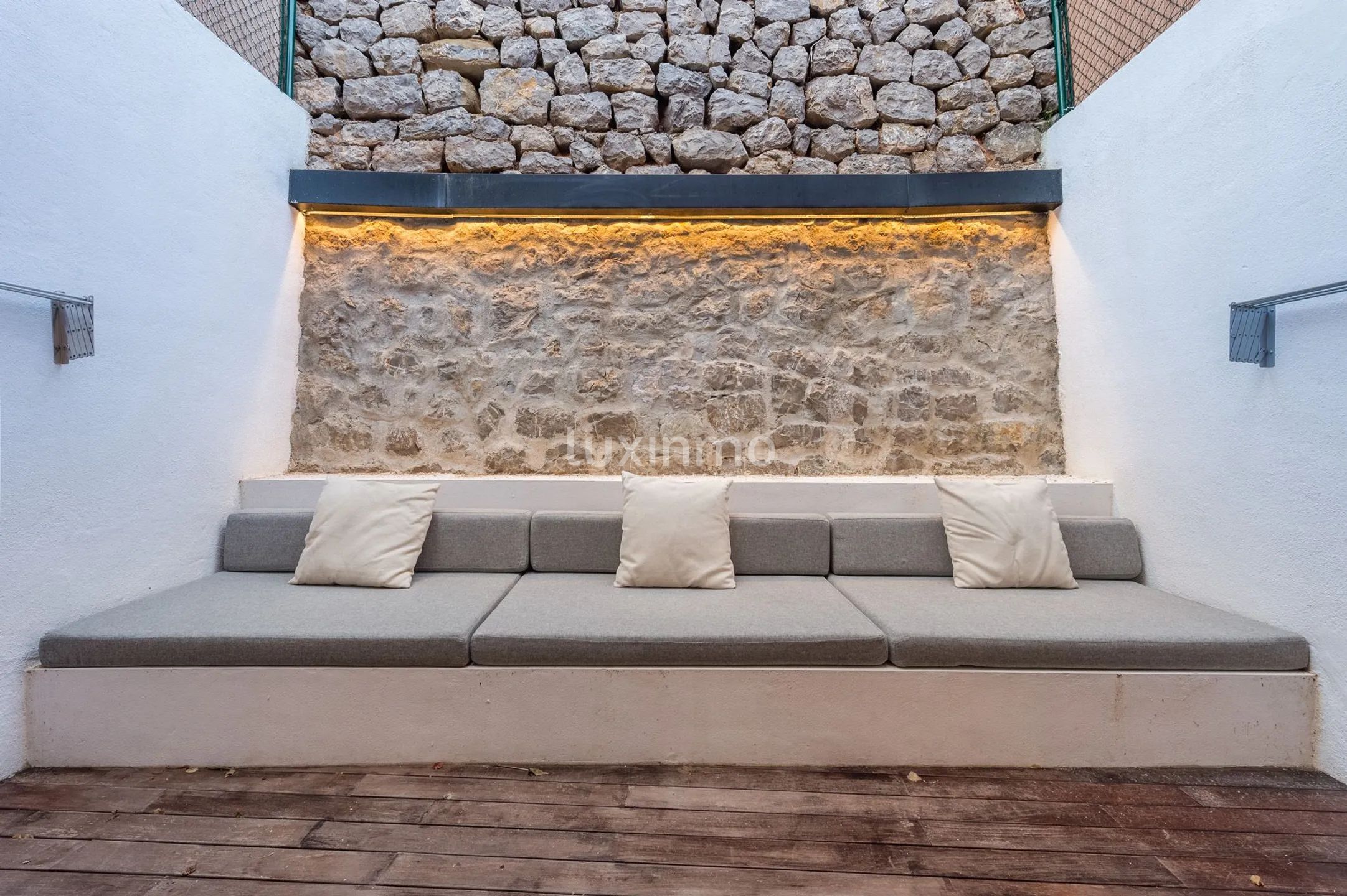 Charming  mediterranean semi-detached house with sunset views in Cala Tarida — photo 19