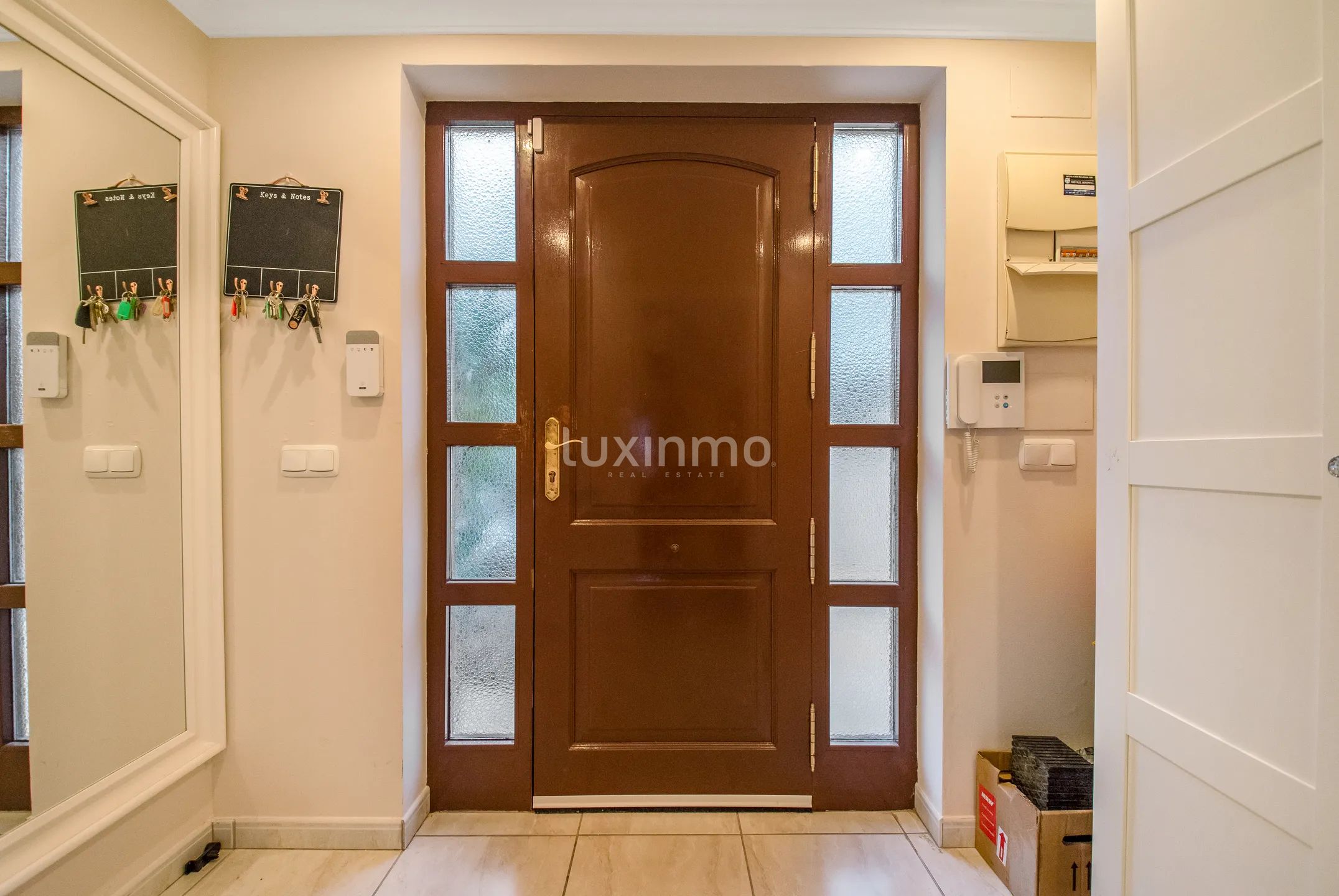 Moderne 6-Schlafzimmer-Villa mit privatem Pool und Meerblick in Alfáz Del Pí — photo 43