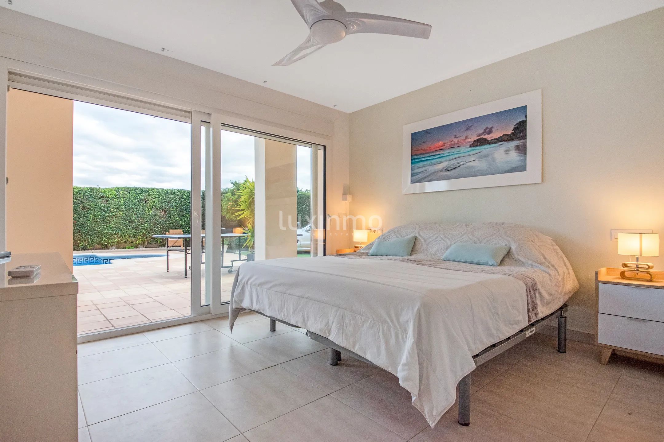 Moderne villa met 6 slaapkamers, privézwembad en uitzicht op zee in Alfáz Del Pí — photo 34