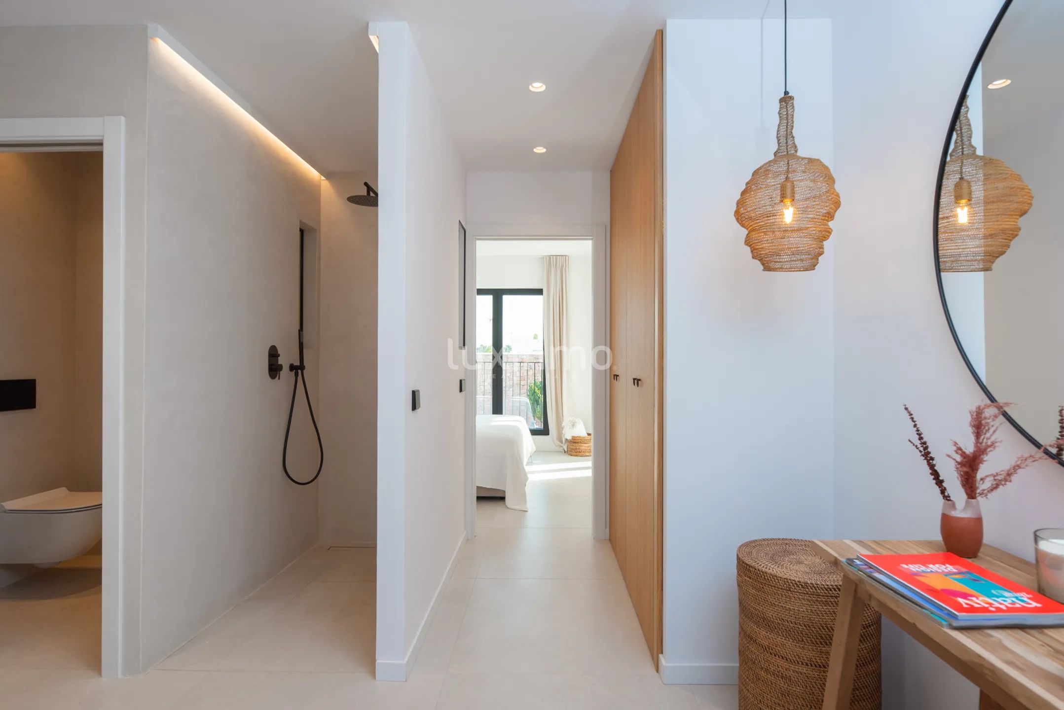 Luxueuze villa met 4 slaapkamers voor een eenvoudig leven in Sa Carroca — photo 19