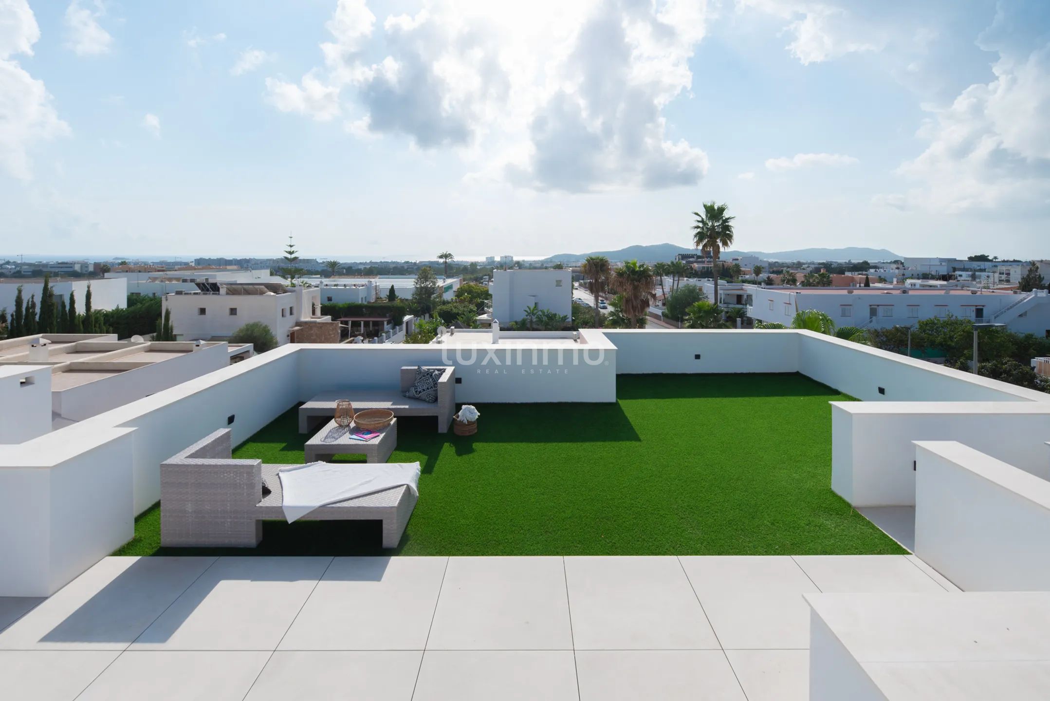 Luxueuze villa met 4 slaapkamers voor een eenvoudig leven in Sa Carroca — photo 32