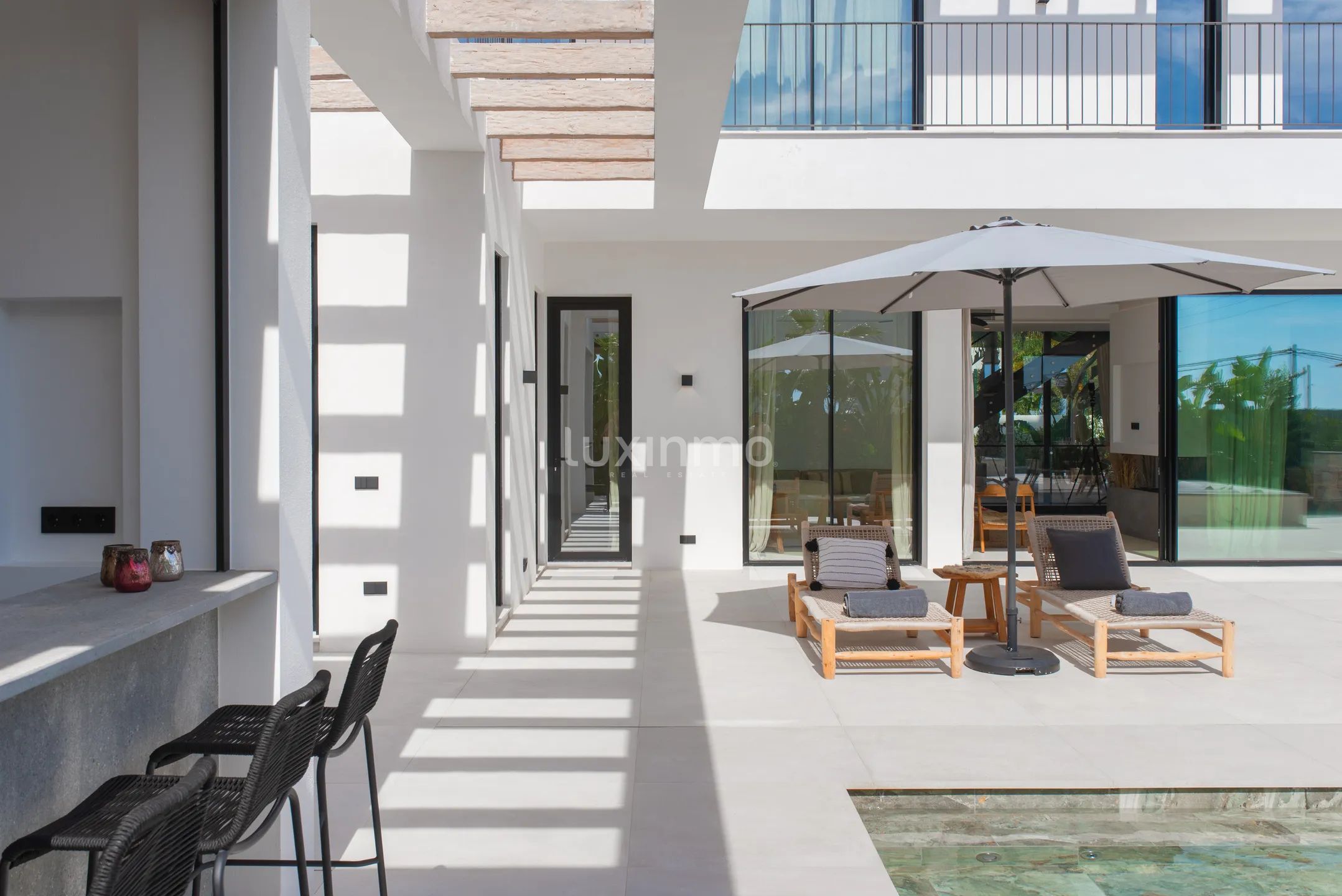 Chalet moderno a estrenar de 6 dormitorios en Sa Carroca — photo 54