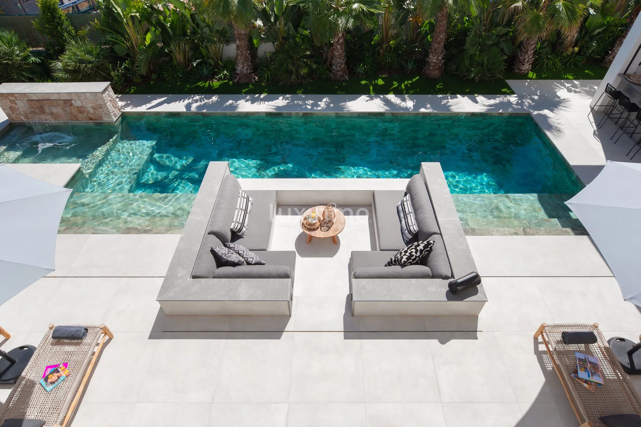 Chalet moderno a estrenar de 6 dormitorios en Sa Carroca — photo 8