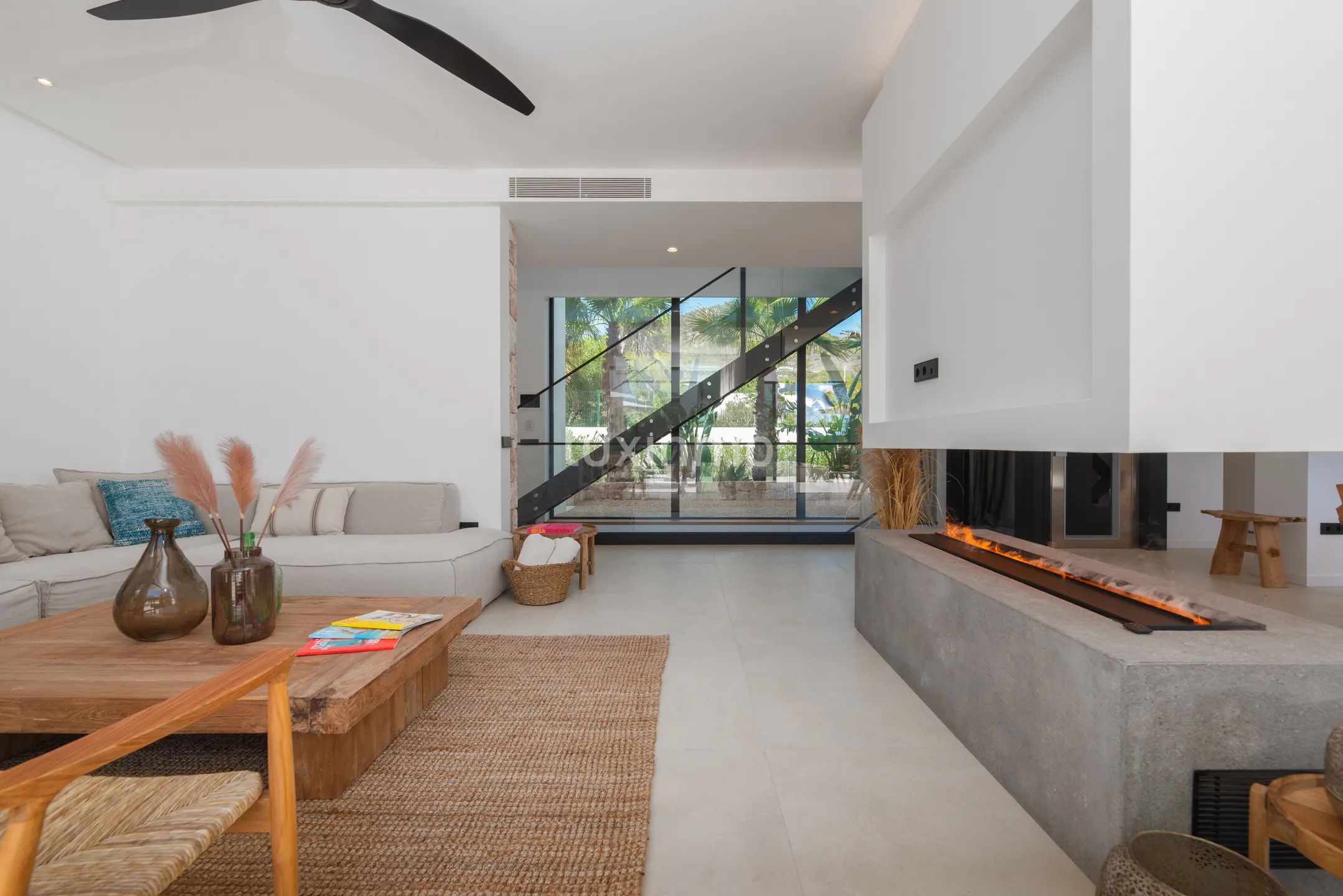 Chalet moderno a estrenar de 6 dormitorios en Sa Carroca — photo 11