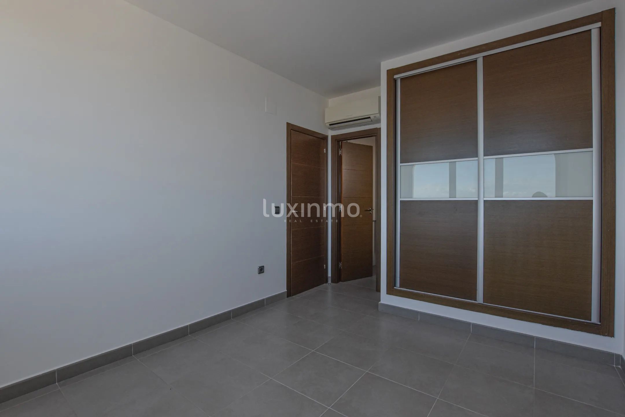 Charmant halfvrijstaand huis met zeezicht te huur in La Fustera Benissa — photo 13