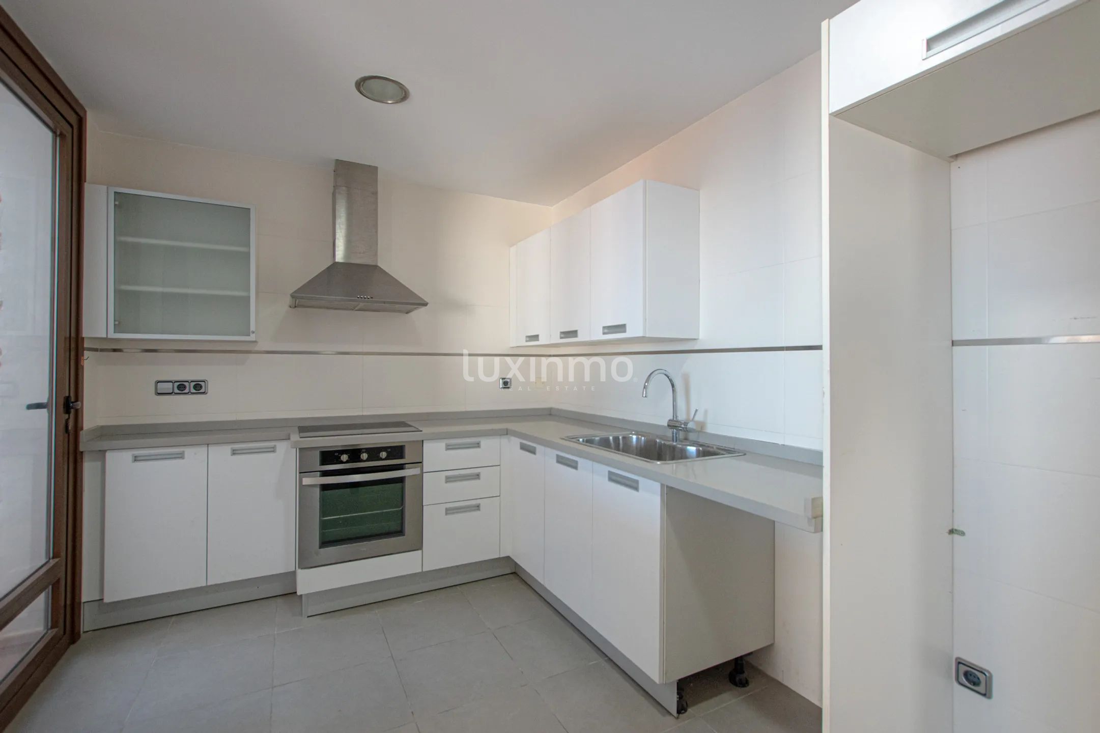 Charmant halfvrijstaand huis met zeezicht te huur in La Fustera Benissa — photo 22