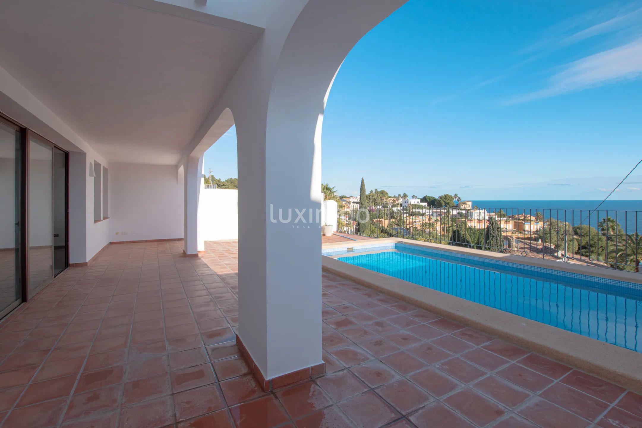 Charmant halfvrijstaand huis met zeezicht te huur in La Fustera Benissa — photo 7