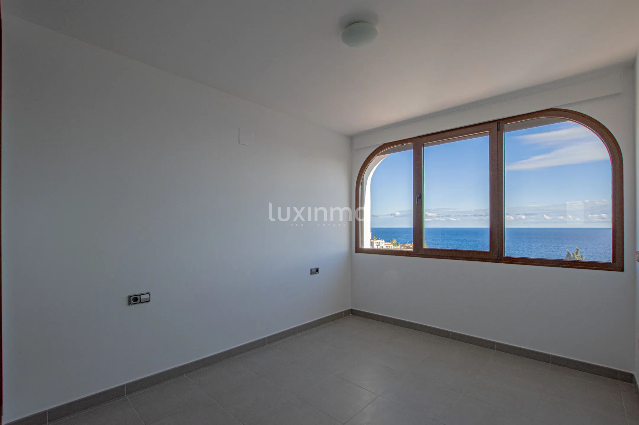 Charmant halfvrijstaand huis met zeezicht te huur in La Fustera Benissa — photo 12