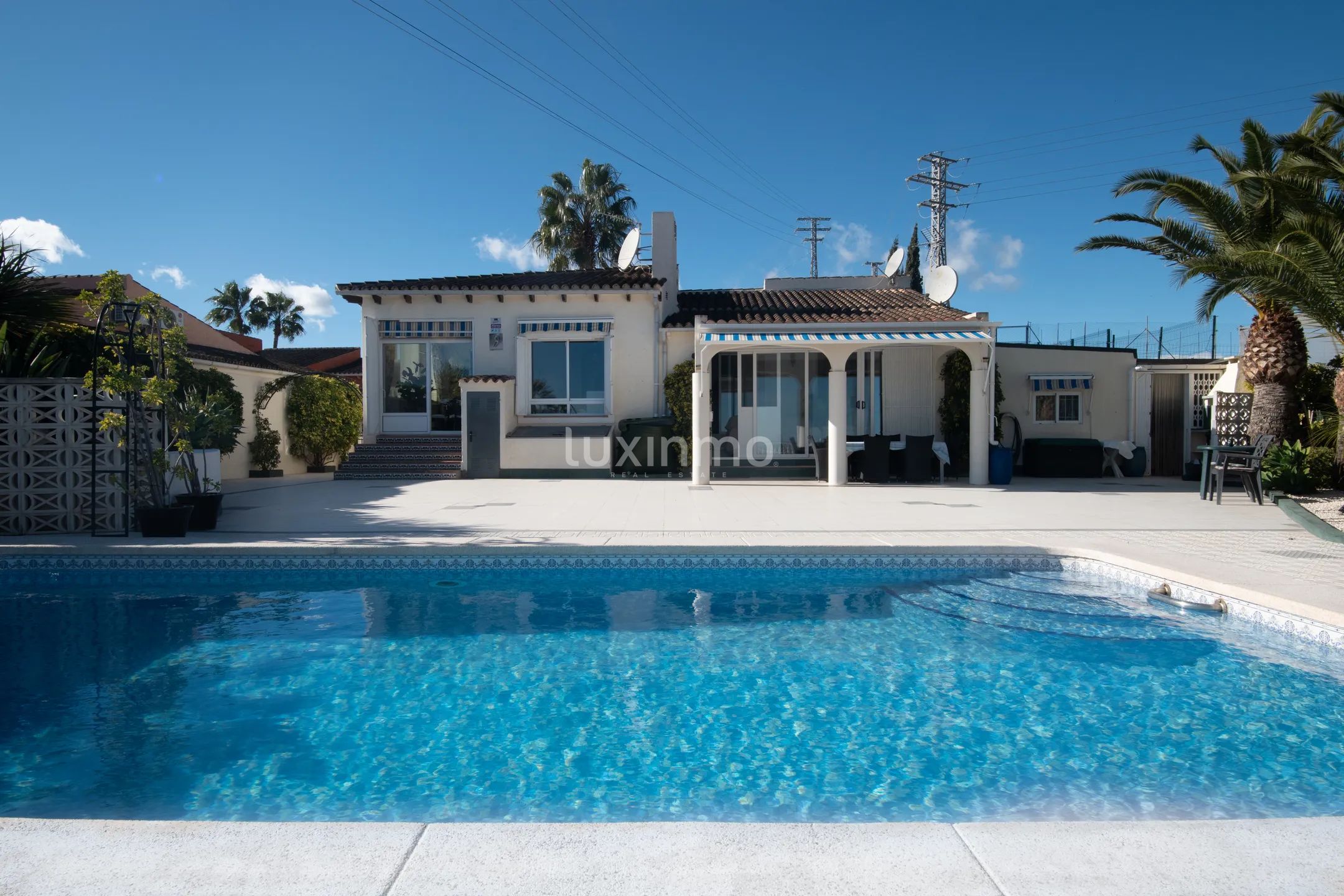 Vrijstaand huis in mediterrane stijl met uitzicht op zee in La Nucia — photo 2