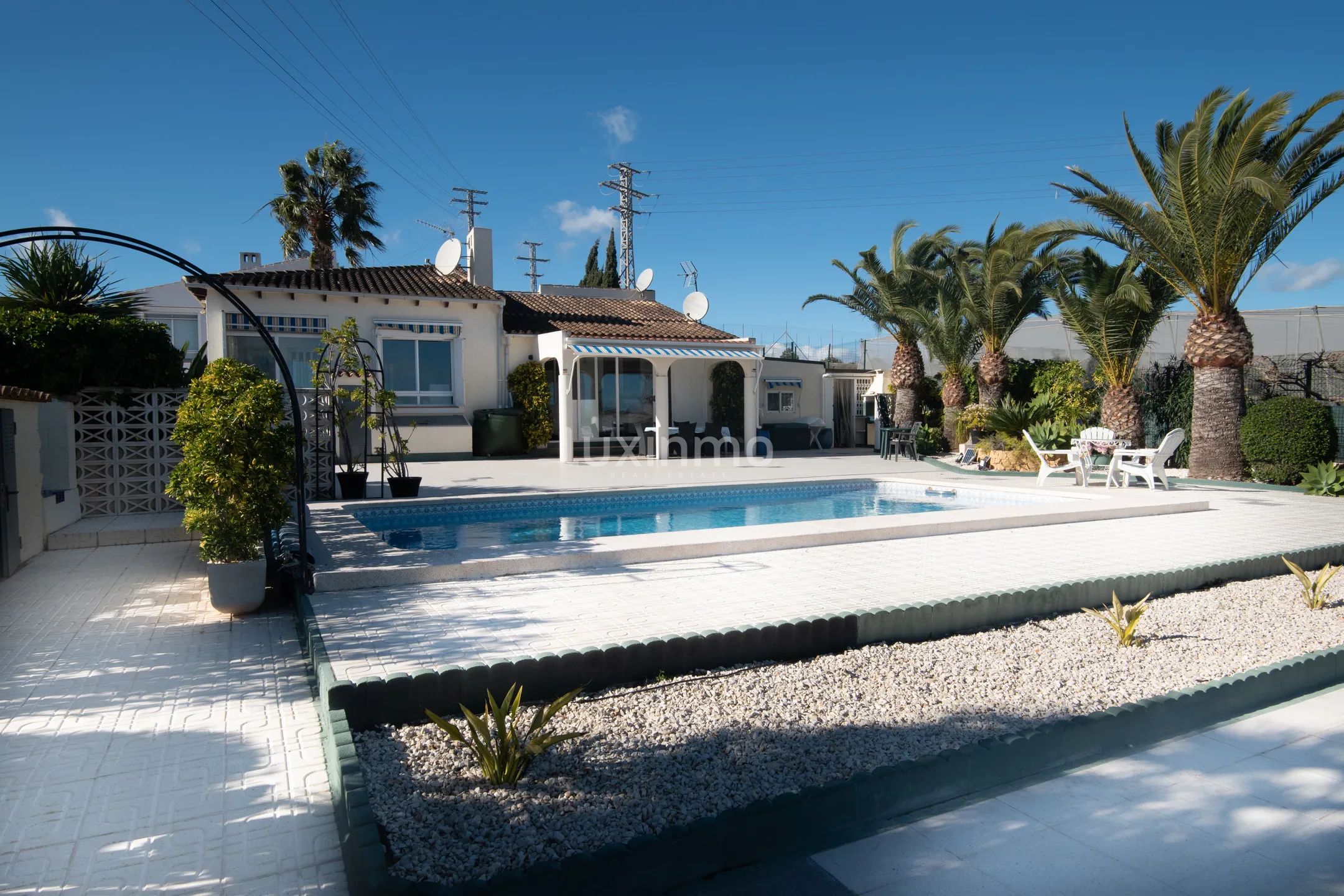 Vrijstaand huis in mediterrane stijl met uitzicht op zee in La Nucia — photo 1