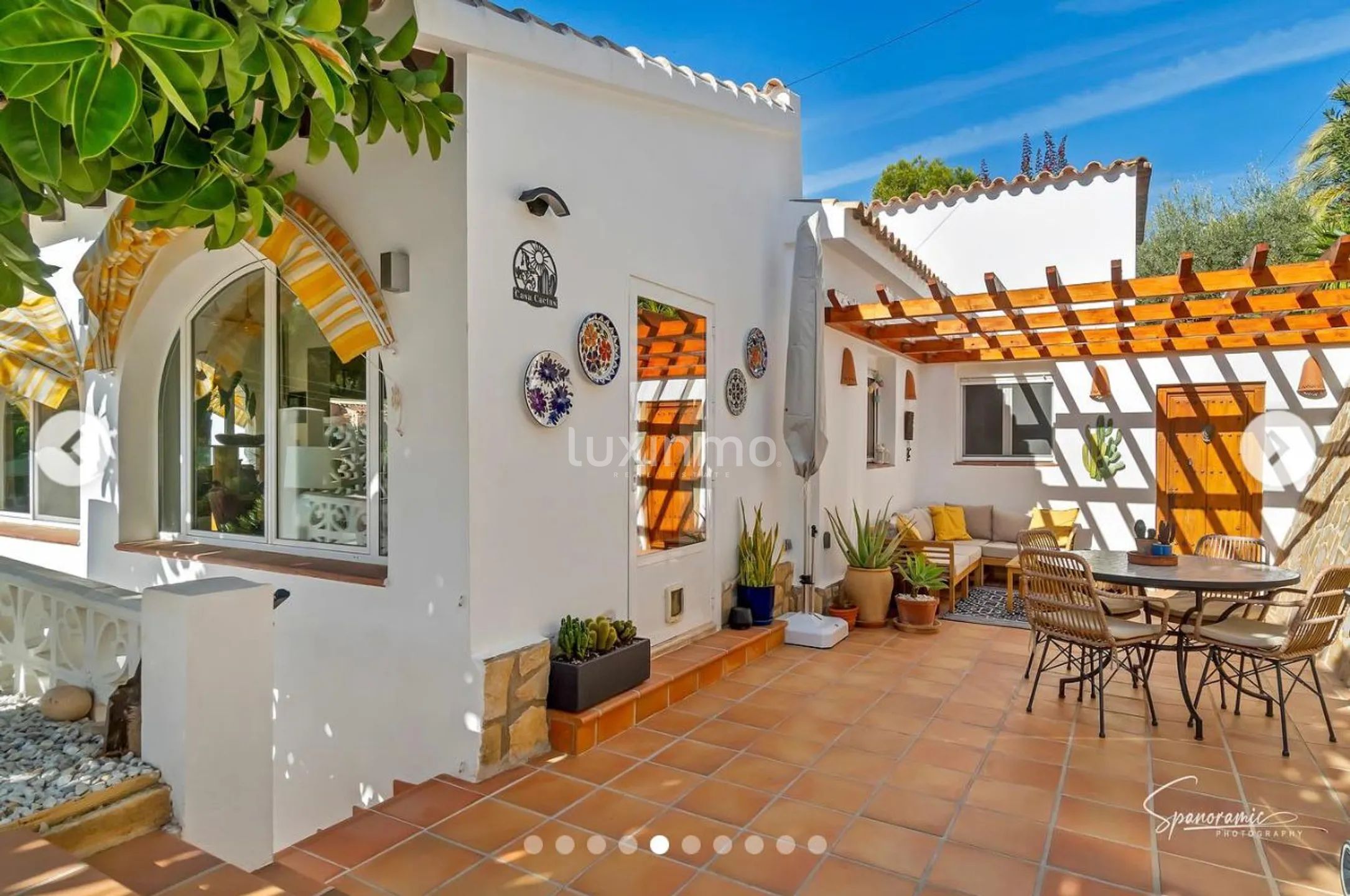 Moderno chalet mediterráneo de 3 dormitorios en Benissa con piscina privada y jardín — photo 4