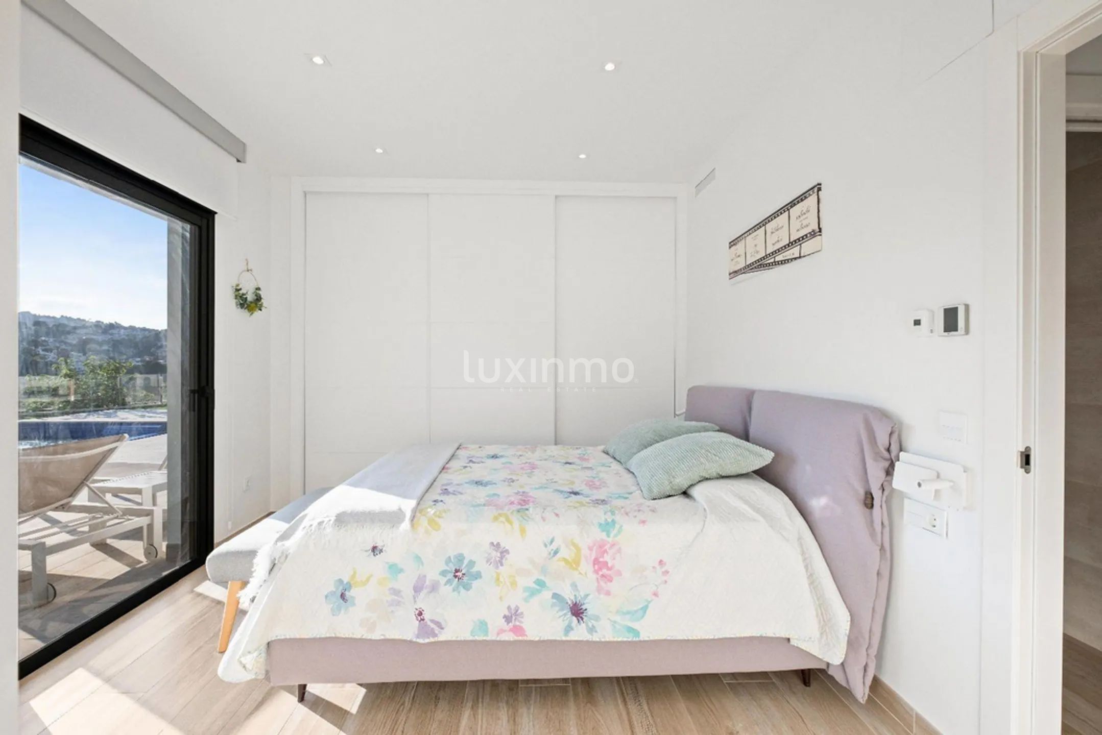 Luxurious 4-bedroom detached house with private pool in Moraira, Teulada — photo 48