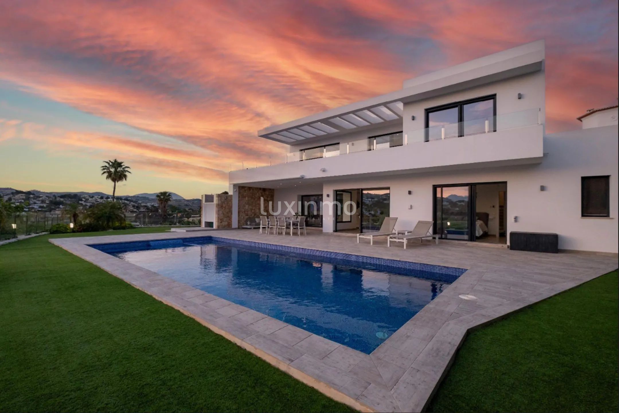 Luxueuse maison individuelle de 4 chambres avec piscine privée à Moraira, Teulada