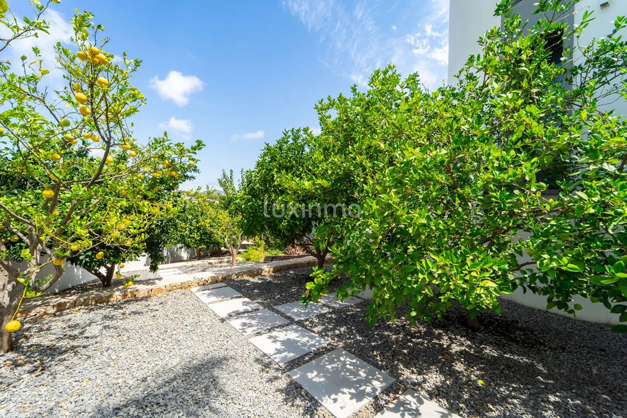 Modern villa with sea views in Benissa Costa — photo 21