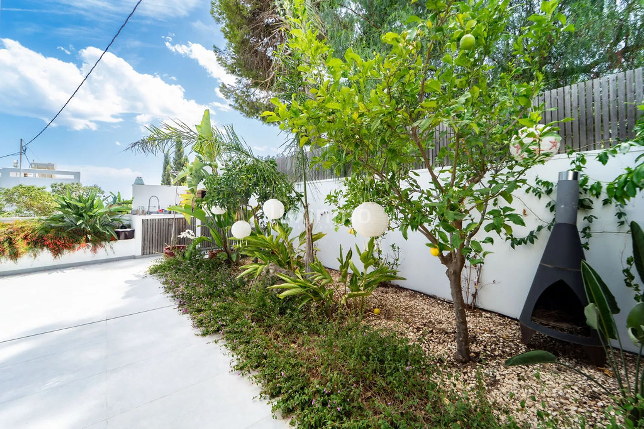 Modern villa with sea views in Benissa Costa — photo 19
