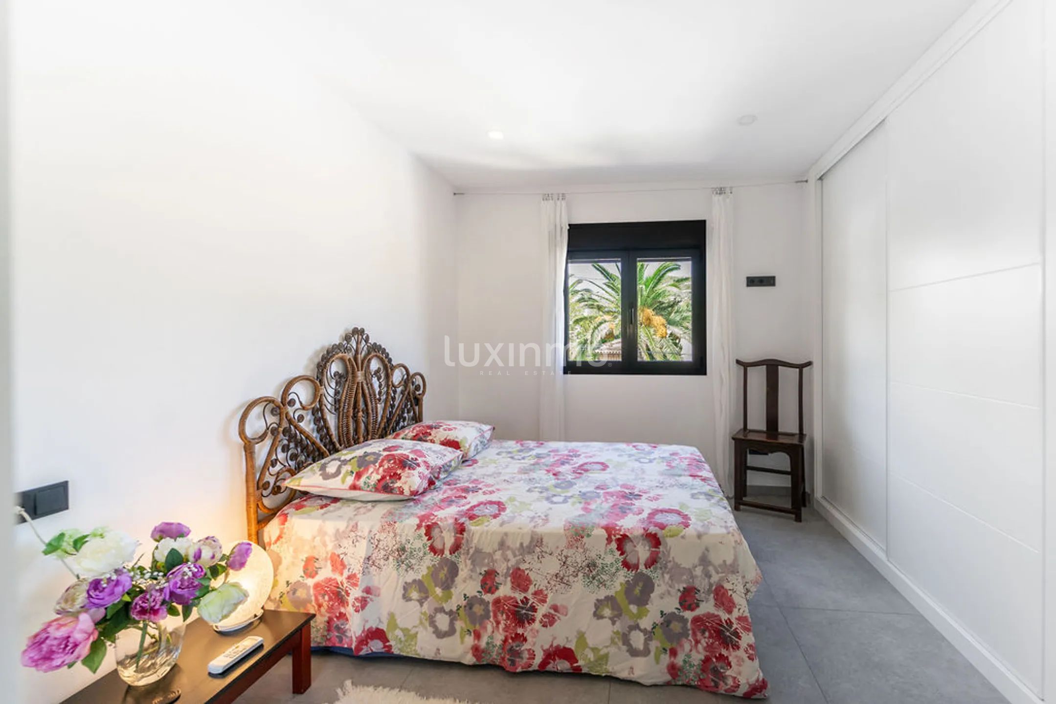 Modern villa with sea views in Benissa Costa — photo 17
