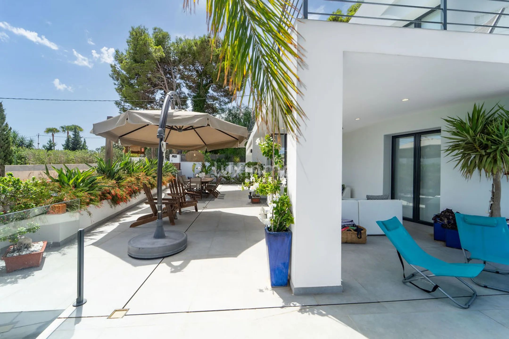 Modern villa with sea views in Benissa Costa — photo 4