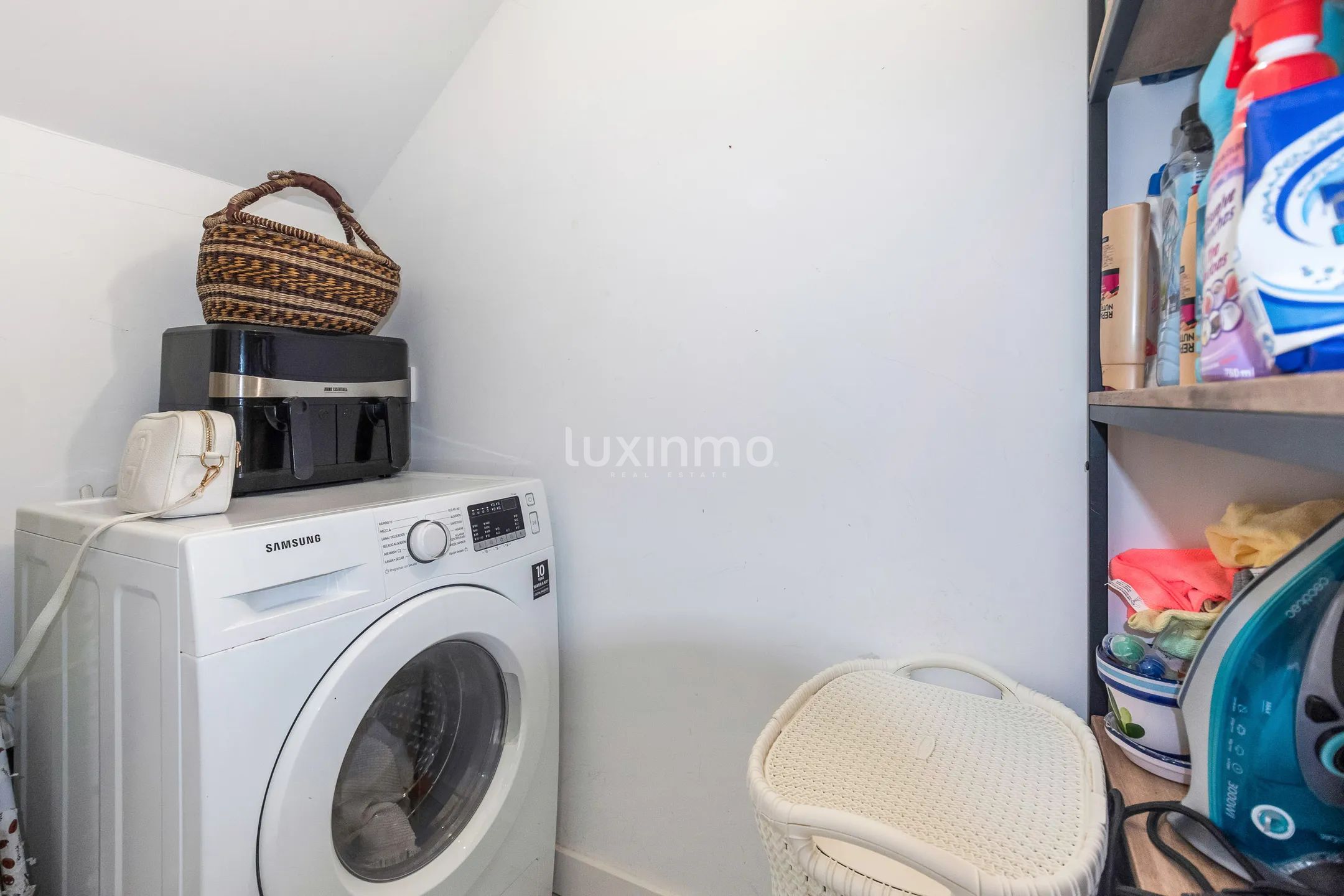 Modern penthouse with beautiful sea views in Balcon de Finestrat — photo 36