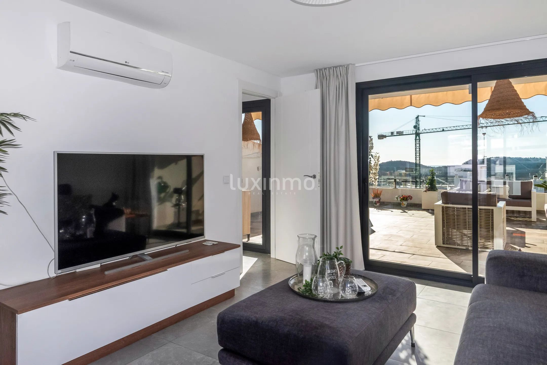 Modernes Penthouse mit schönem Meerblick in Balcon de Finestrat — photo 31