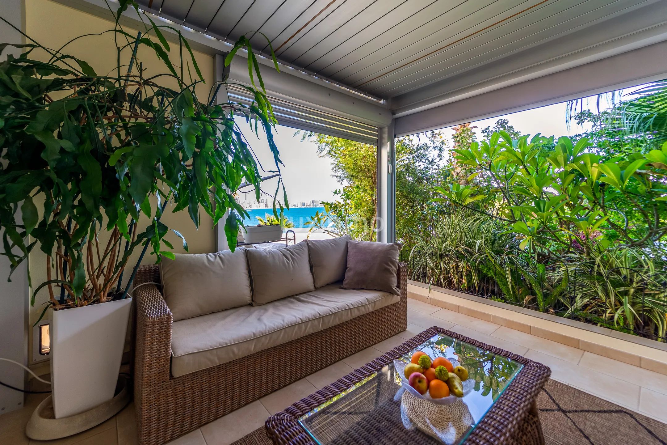 Exclusive luxury villa with panoramic sea views — photo 16