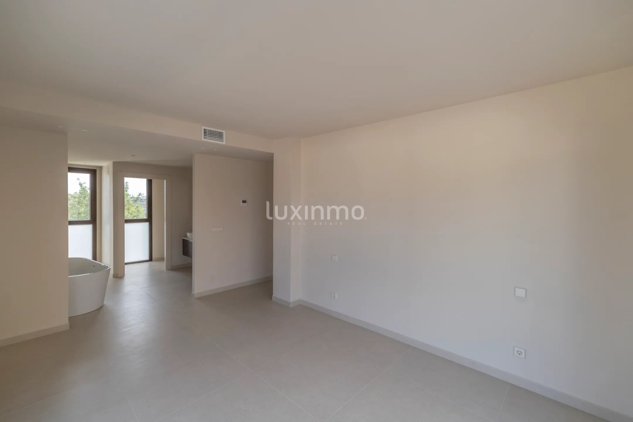 Modern Villa in Moraira — photo 9