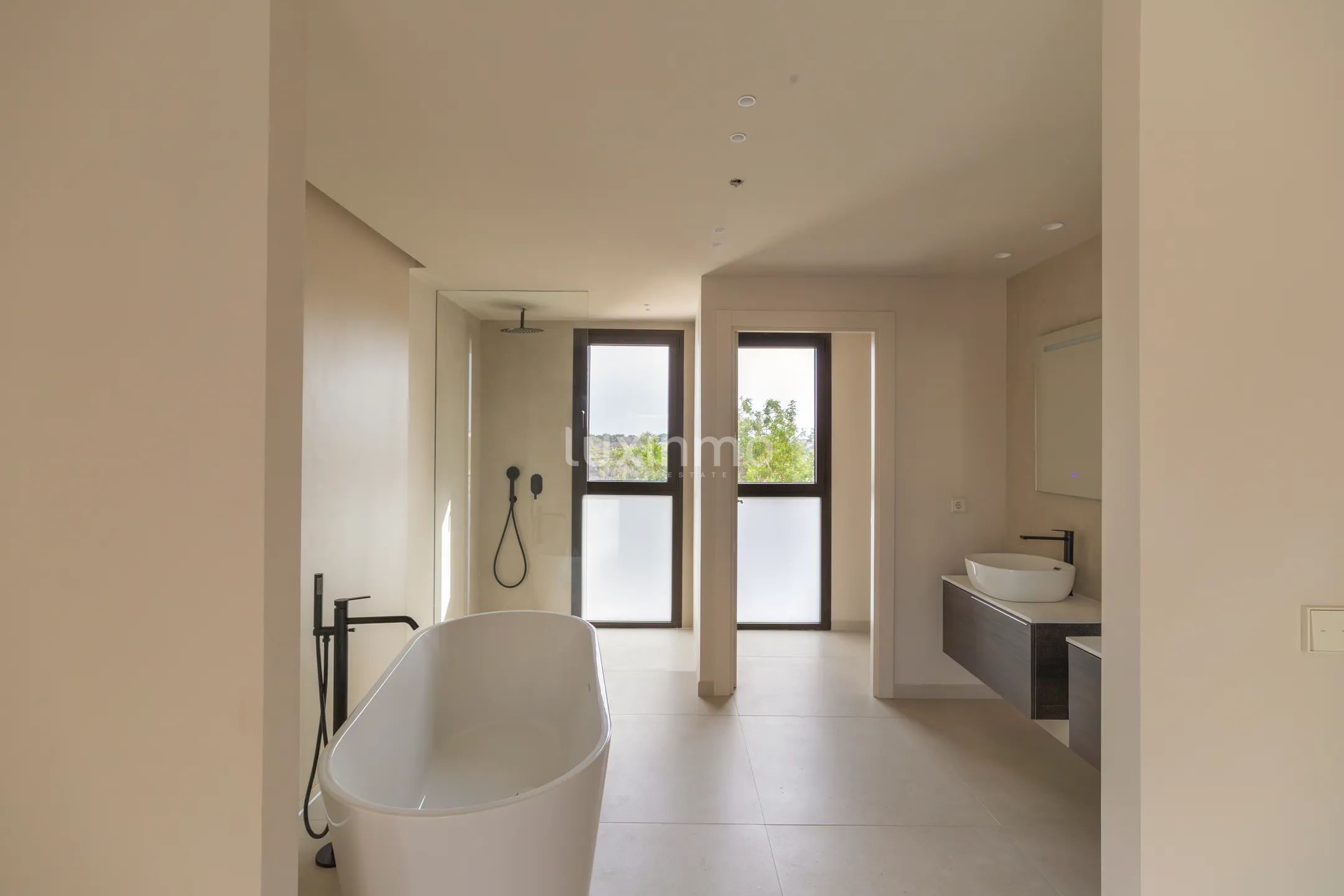 Modern Villa in Moraira — photo 13
