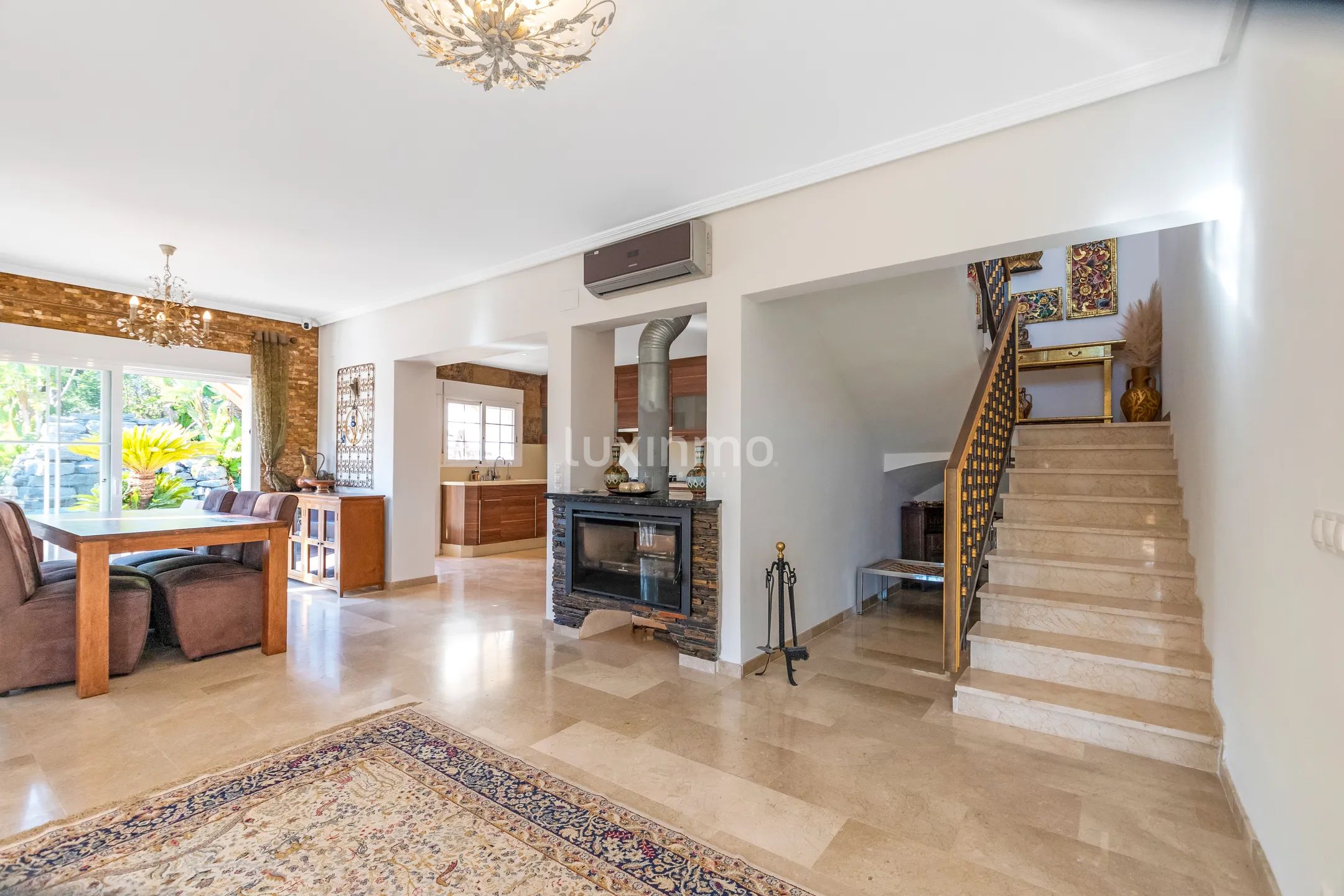 Villa with private pool for rent in La Nucia — photo 10