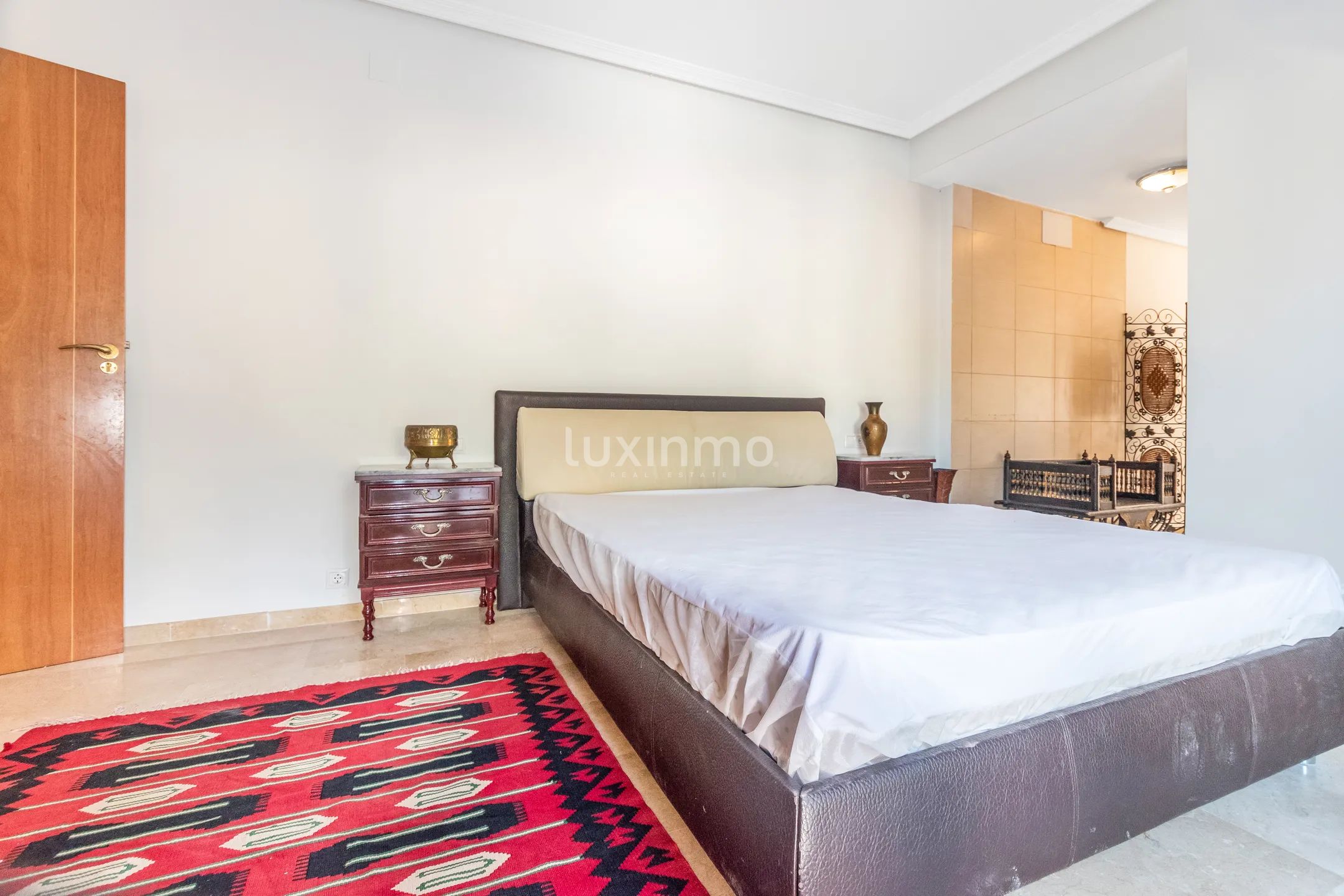 Villa with private pool for rent in La Nucia — photo 14