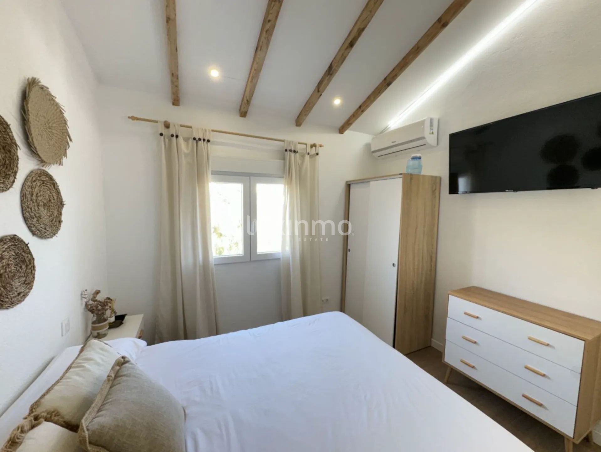 Mediterranean villa with tourist licence in La Pedrera, Denia — photo 11