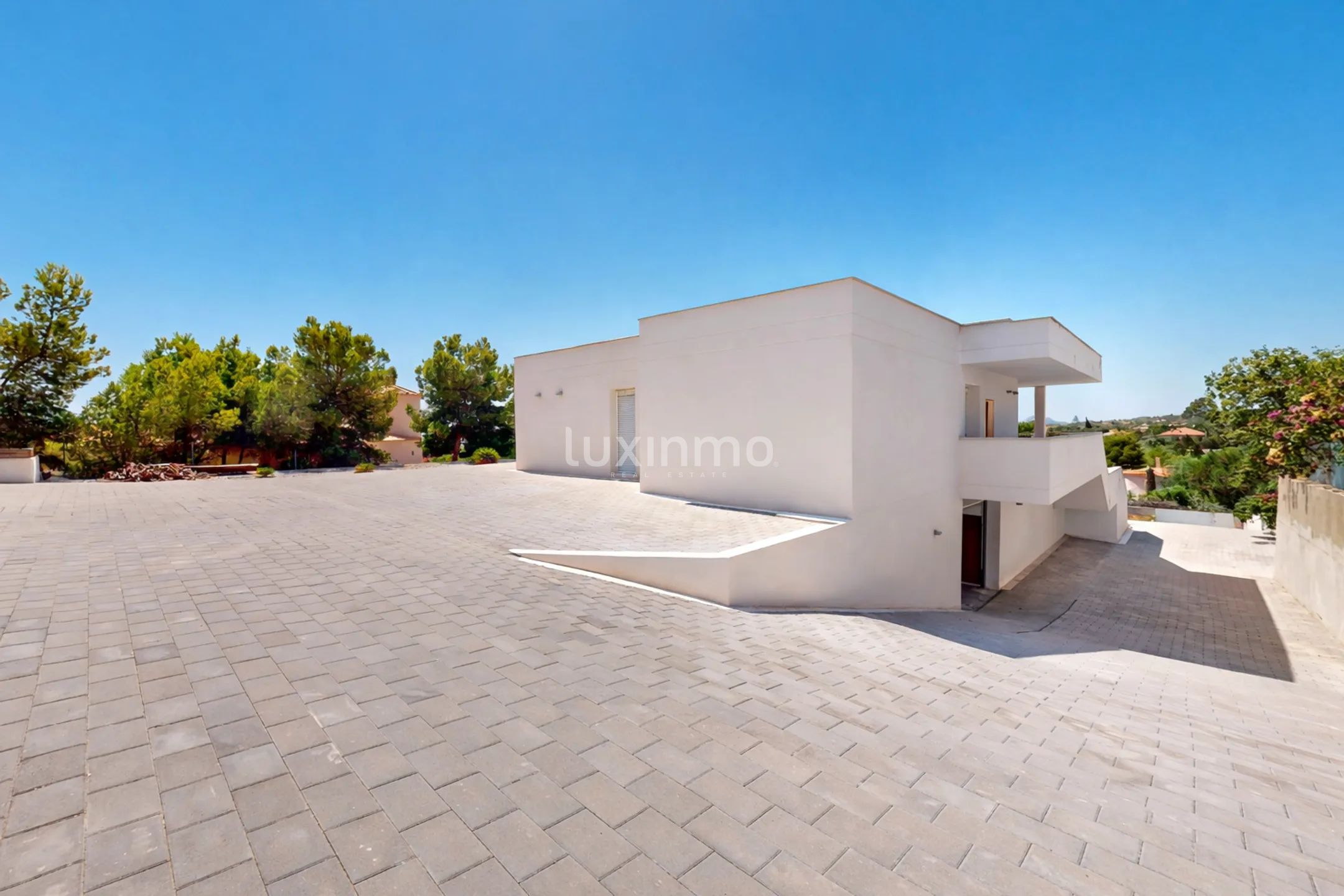 Villa met 5 slaapkamers, zonnepanelen, zwembad en uitzicht op zee in Alicante — photo 3