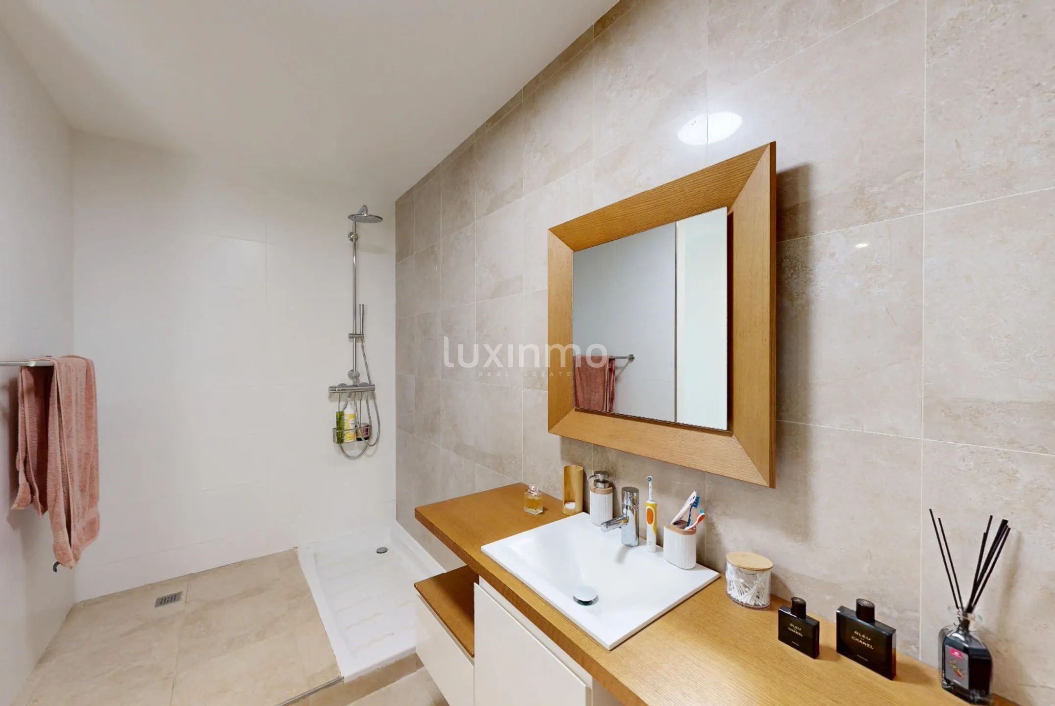 Villa med 5 sovrum, solpaneler, pool och havsutsikt i Alicante — photo 14