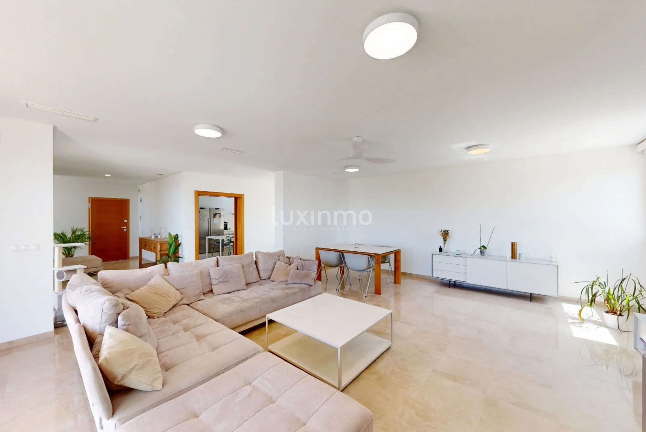 Villa met 5 slaapkamers, zonnepanelen, zwembad en uitzicht op zee in Alicante — photo 33