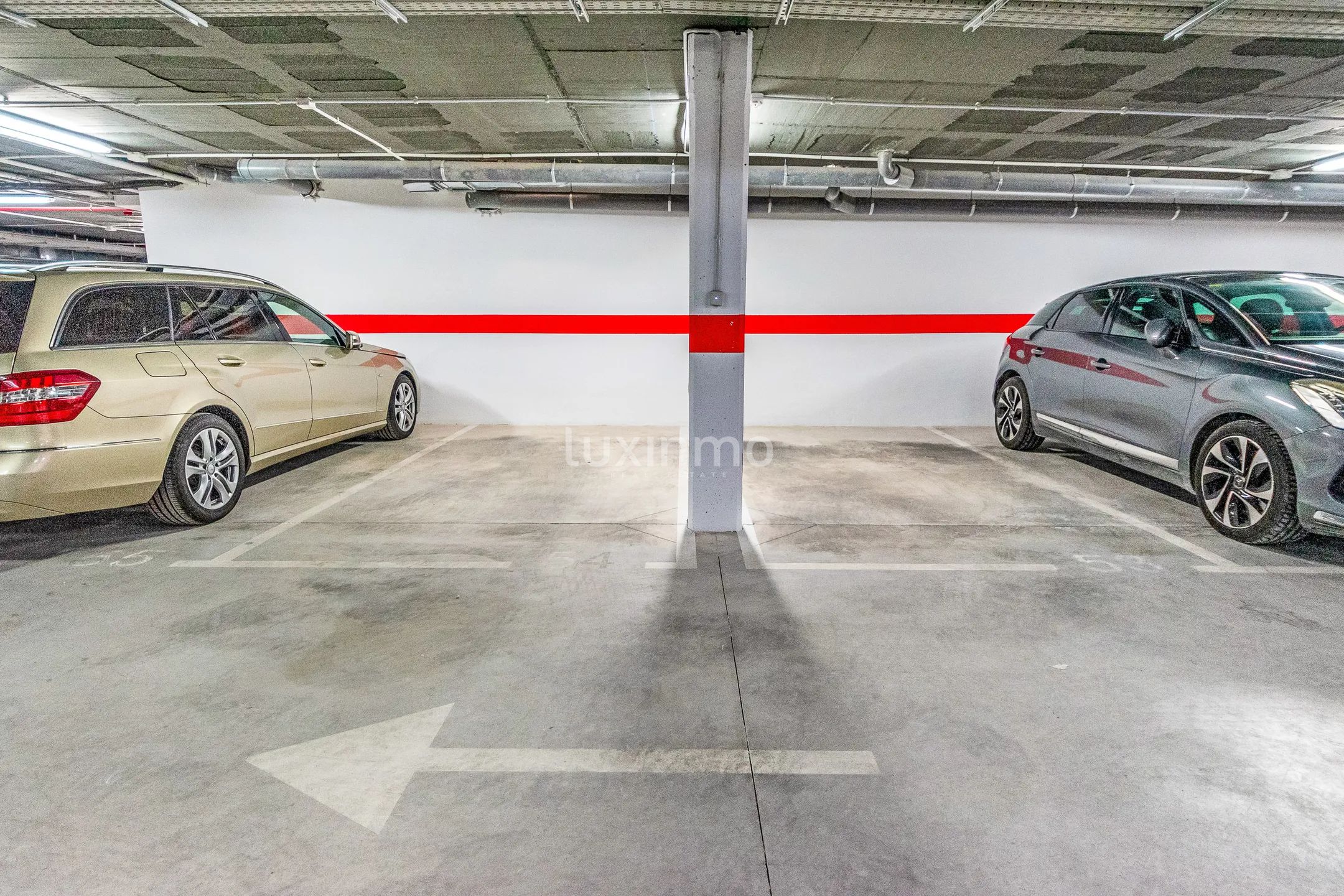 Modern apartment with sea and mountain views in Calpe — photo 24