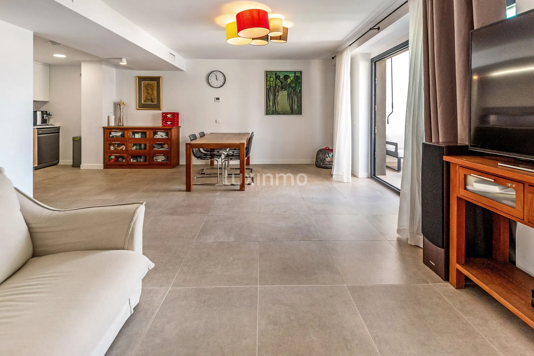 Modern apartment with sea and mountain views in Calpe — photo 10