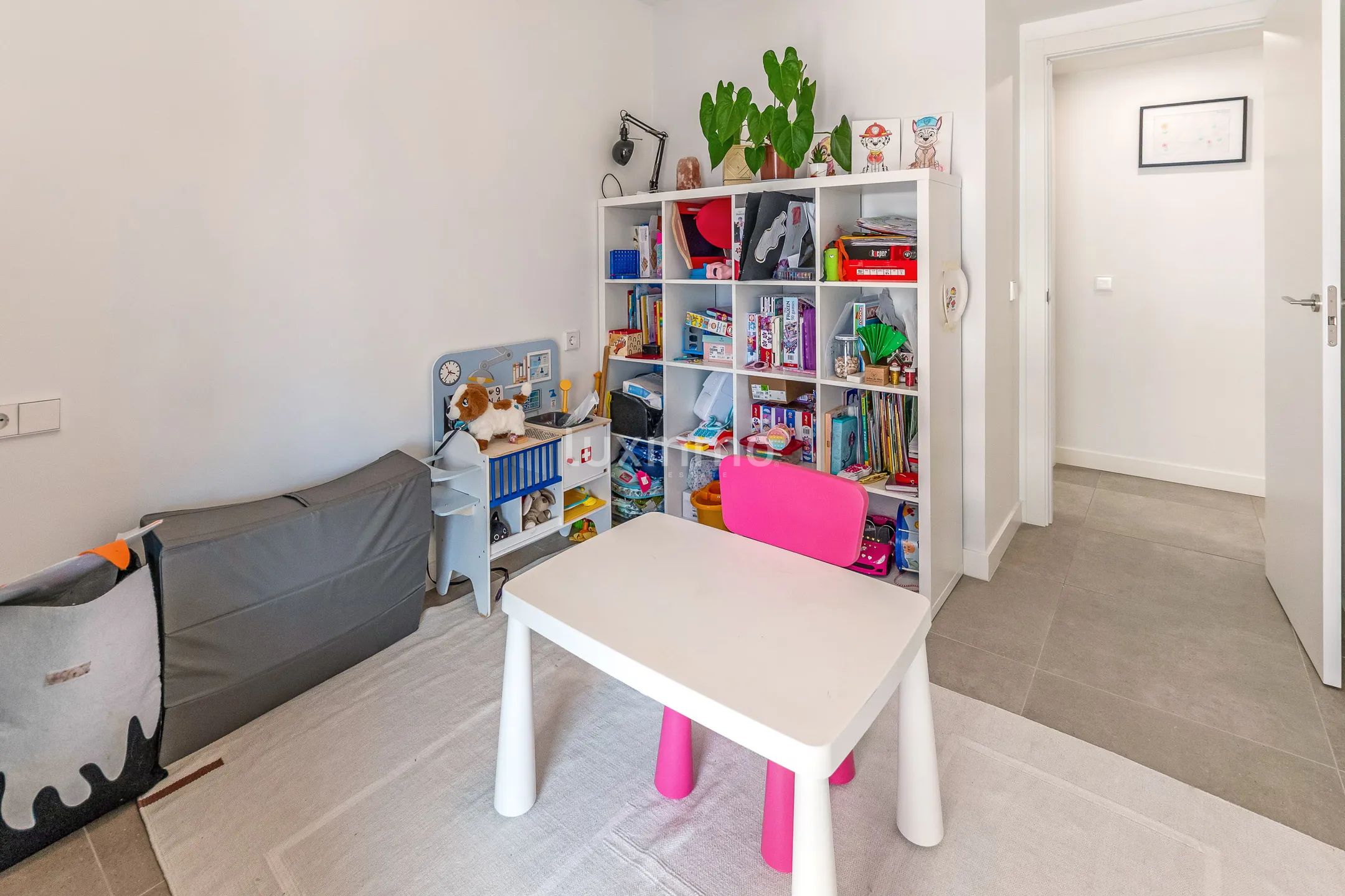 Modern apartment with sea and mountain views in Calpe — photo 16