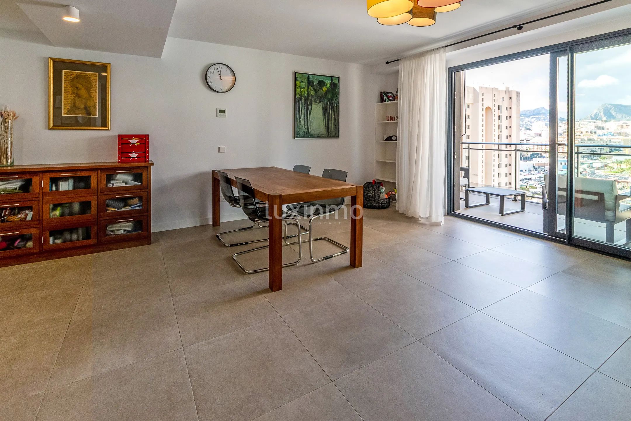 Modern 2-bedroom flat with sea and mountain views in Calpe — photo 5