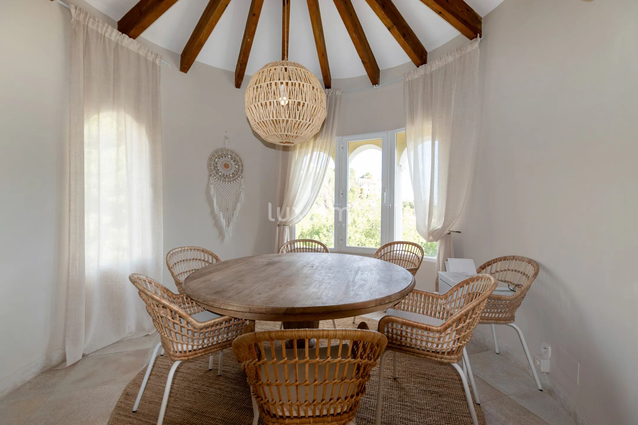 Impresionante Villa estilo ibicenca con vistas despejadas al mar y montañas — photo 4