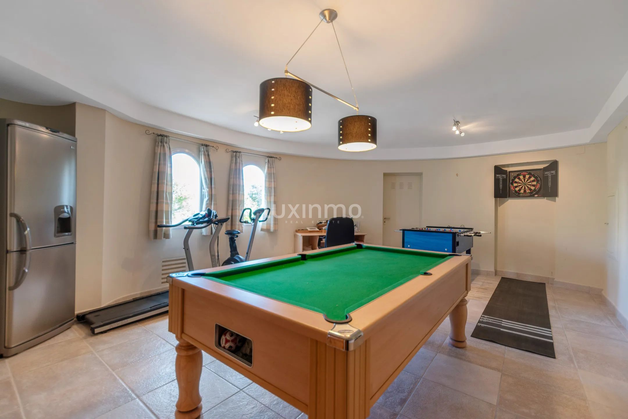 Superbe villa de style ibicenco avec vue imprenable sur la mer et les montagnes — photo 19