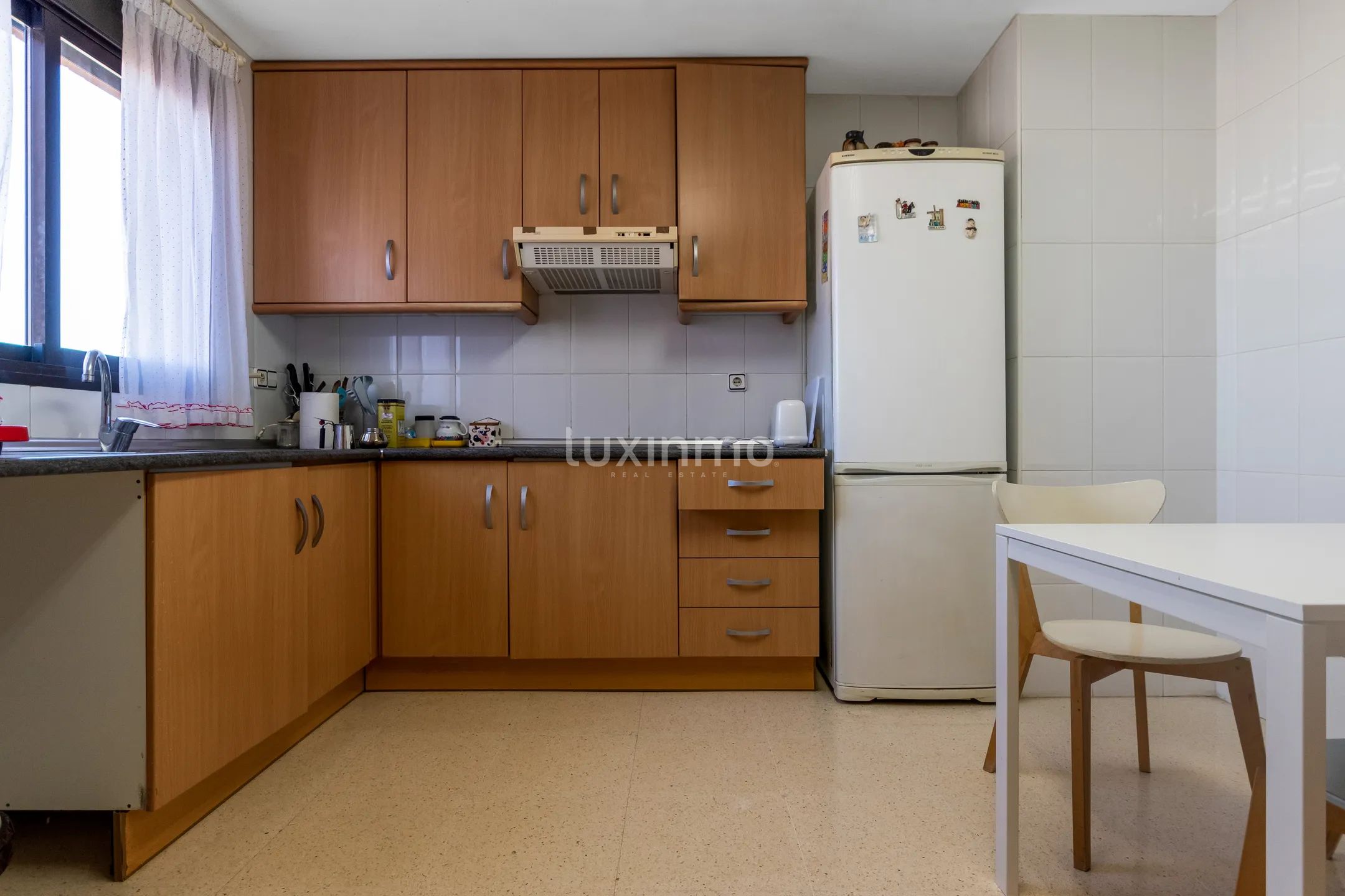 Charming apartment with sea and mountain views in Benidorm Poniente — photo 15