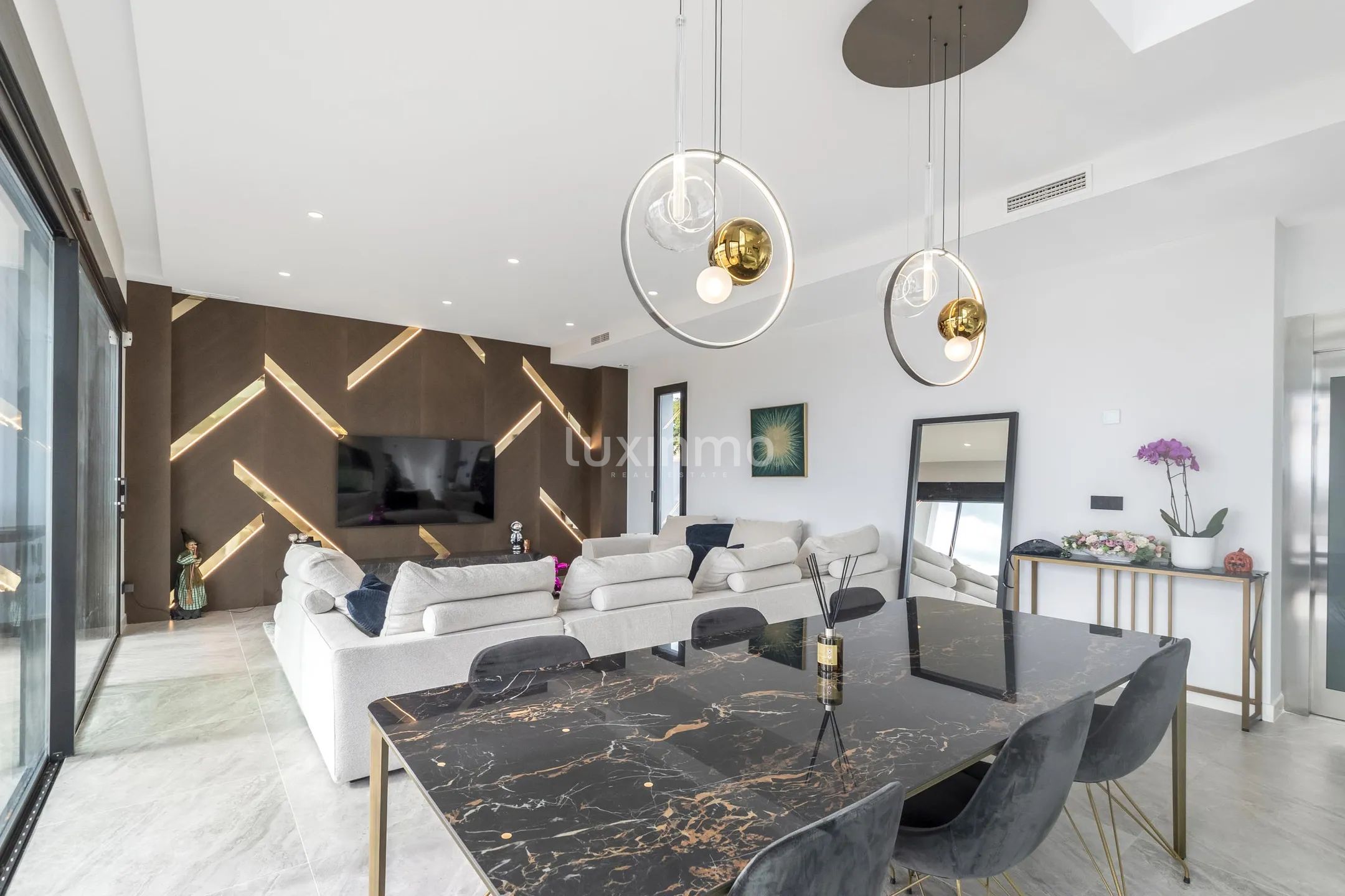 Luxuriöse 4-Schlafzimmer-Villa mit Meerblick in Finestrat — photo 14