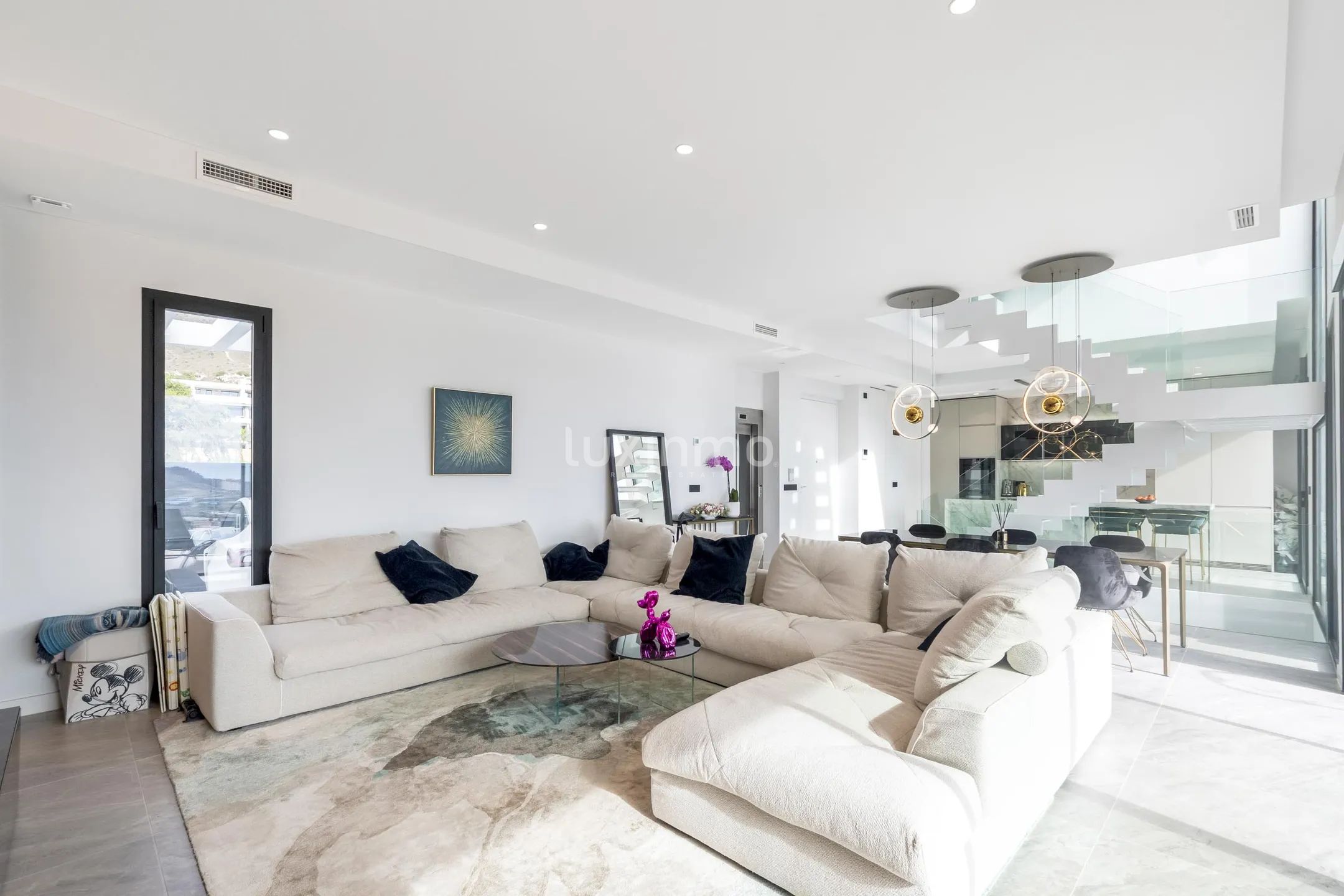 Luxurious 4-Bedroom villa with sea views in Finestrat — photo 4