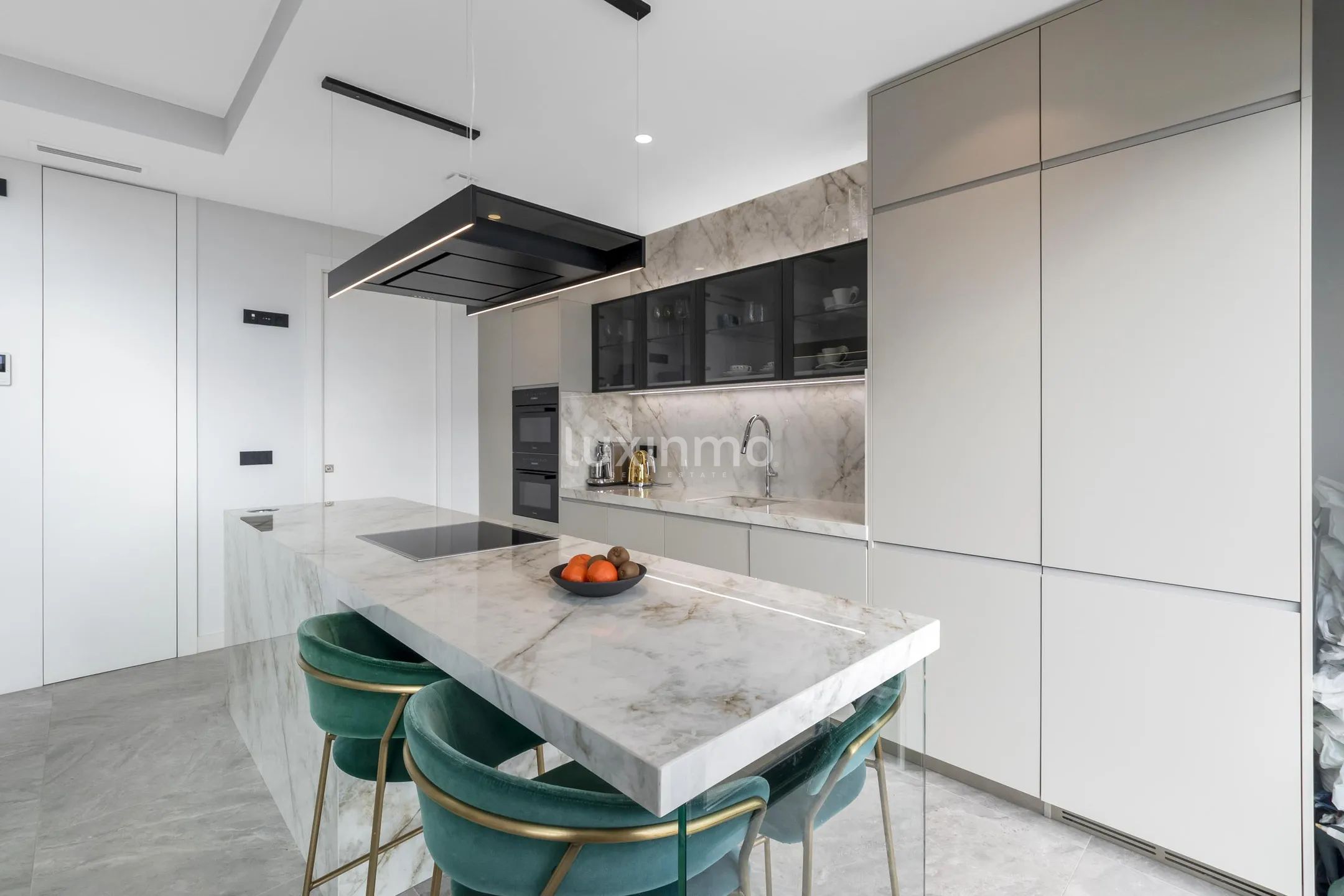 Luxuriöse 4-Schlafzimmer-Villa mit Meerblick in Finestrat — photo 18