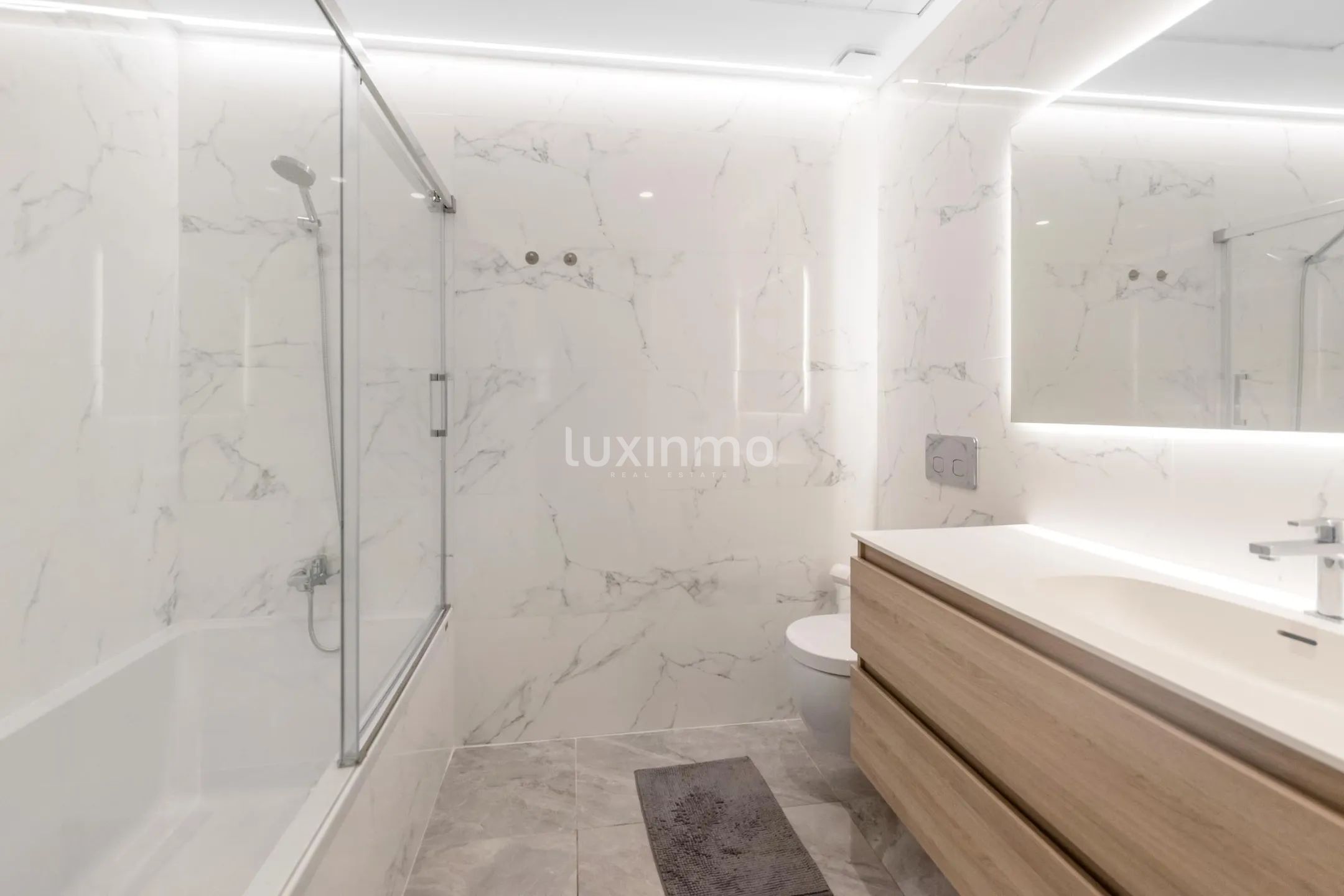 Luxuriöse 4-Schlafzimmer-Villa mit Meerblick in Finestrat — photo 25