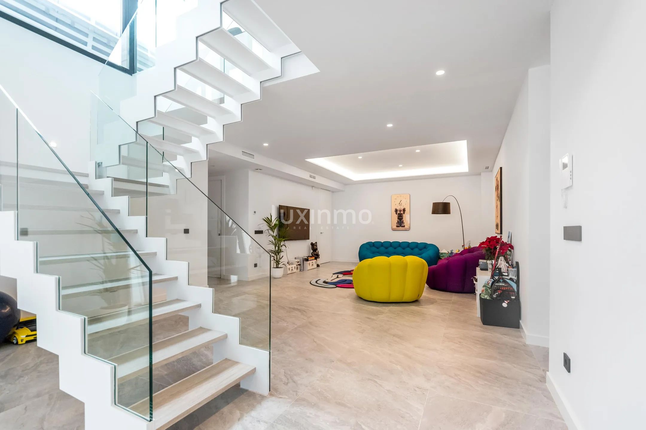 Luxuriöse 4-Schlafzimmer-Villa mit Meerblick in Finestrat — photo 37